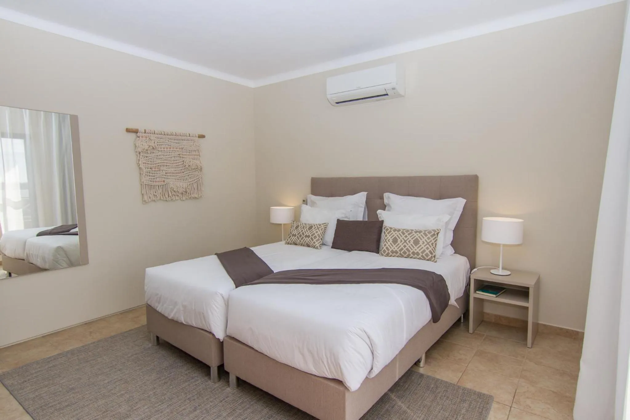 Bedroom, Bed in Pestana Gramacho Residences