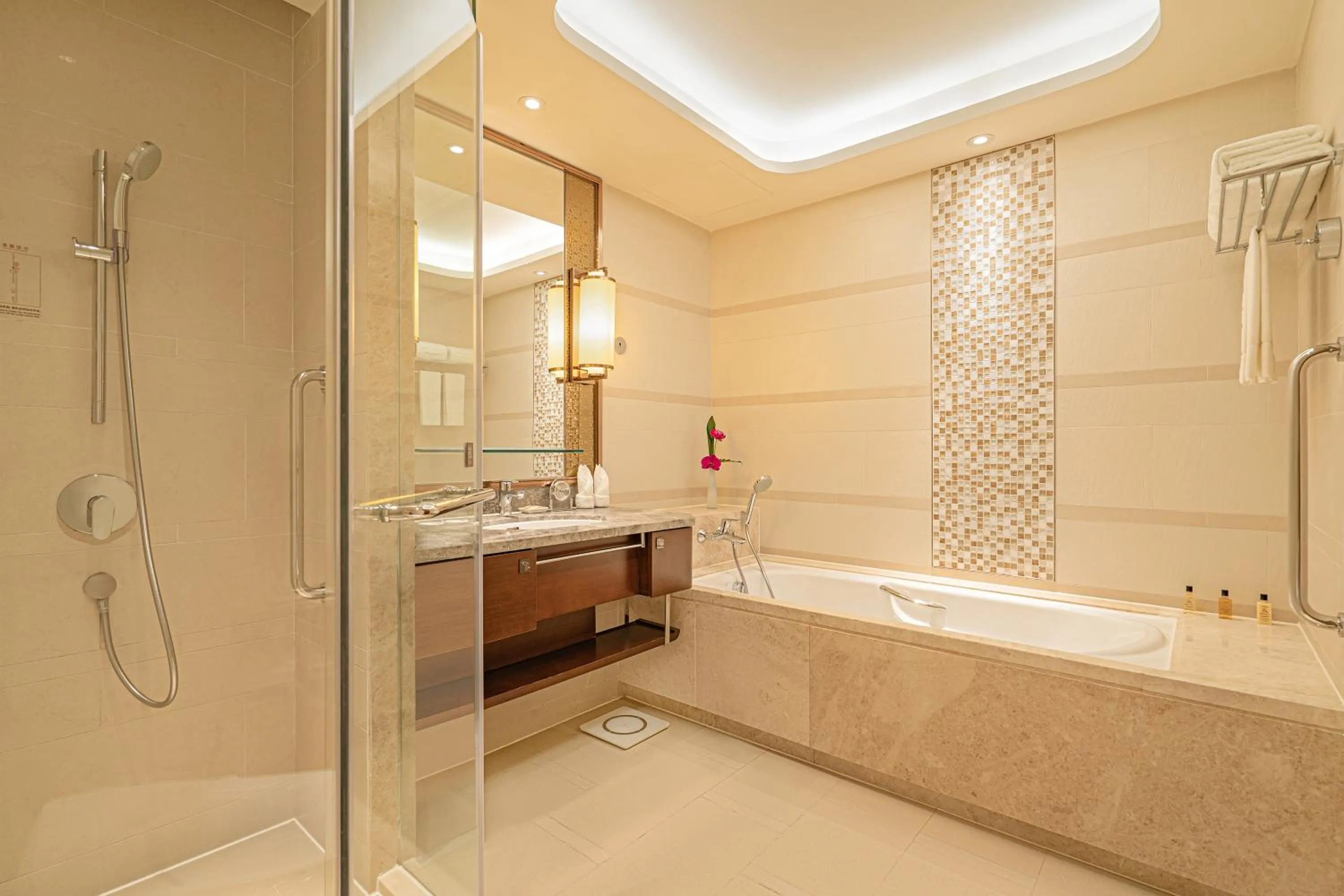 Bathroom in Shangri-La Jinan