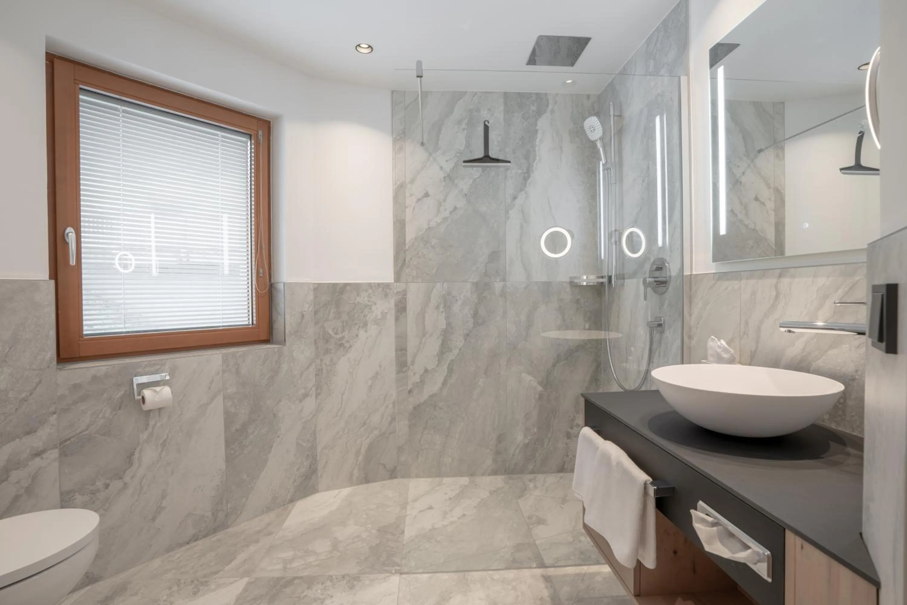 Bathroom in Chalet Madlein