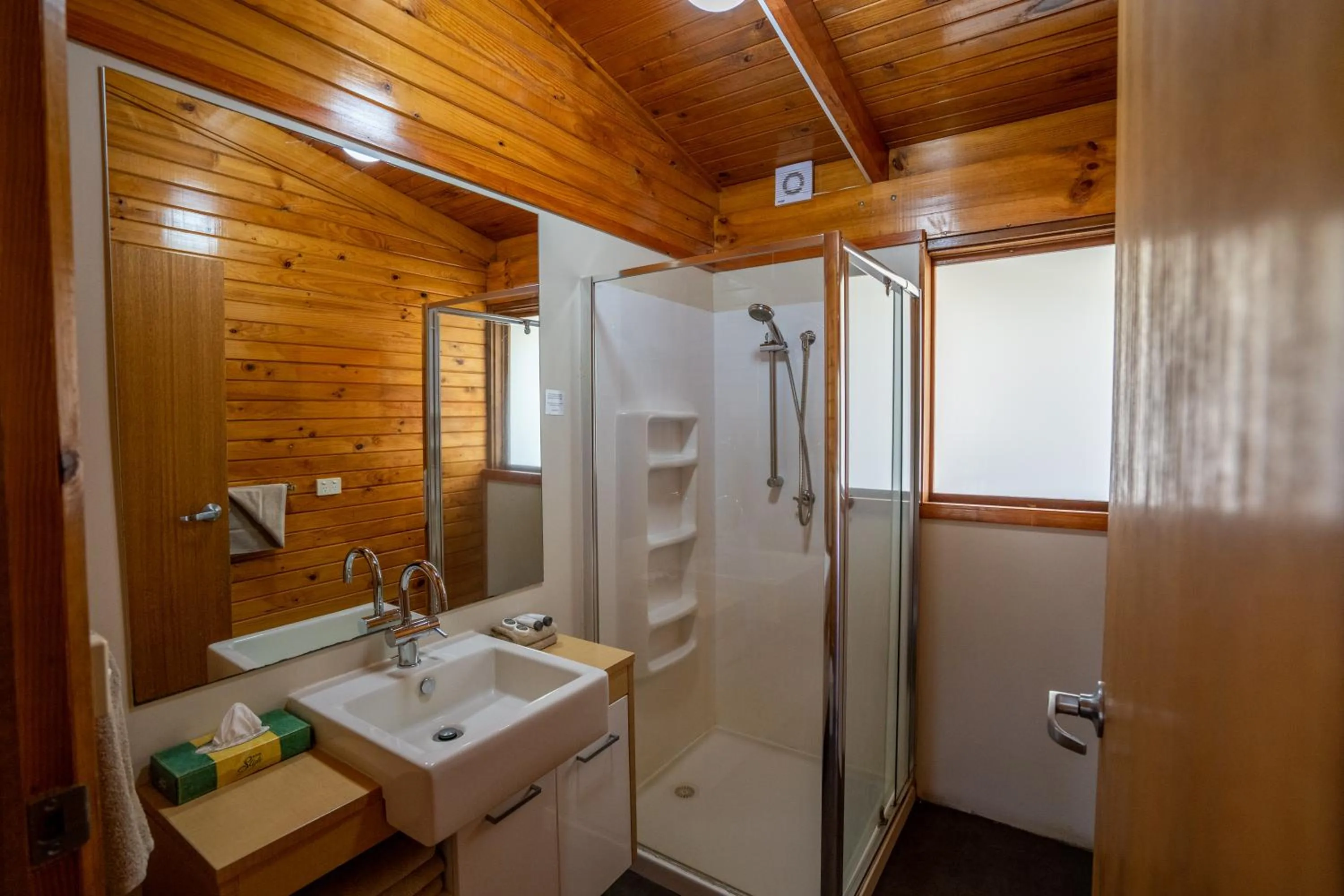 Bathroom in Stewarts Bay Lodge