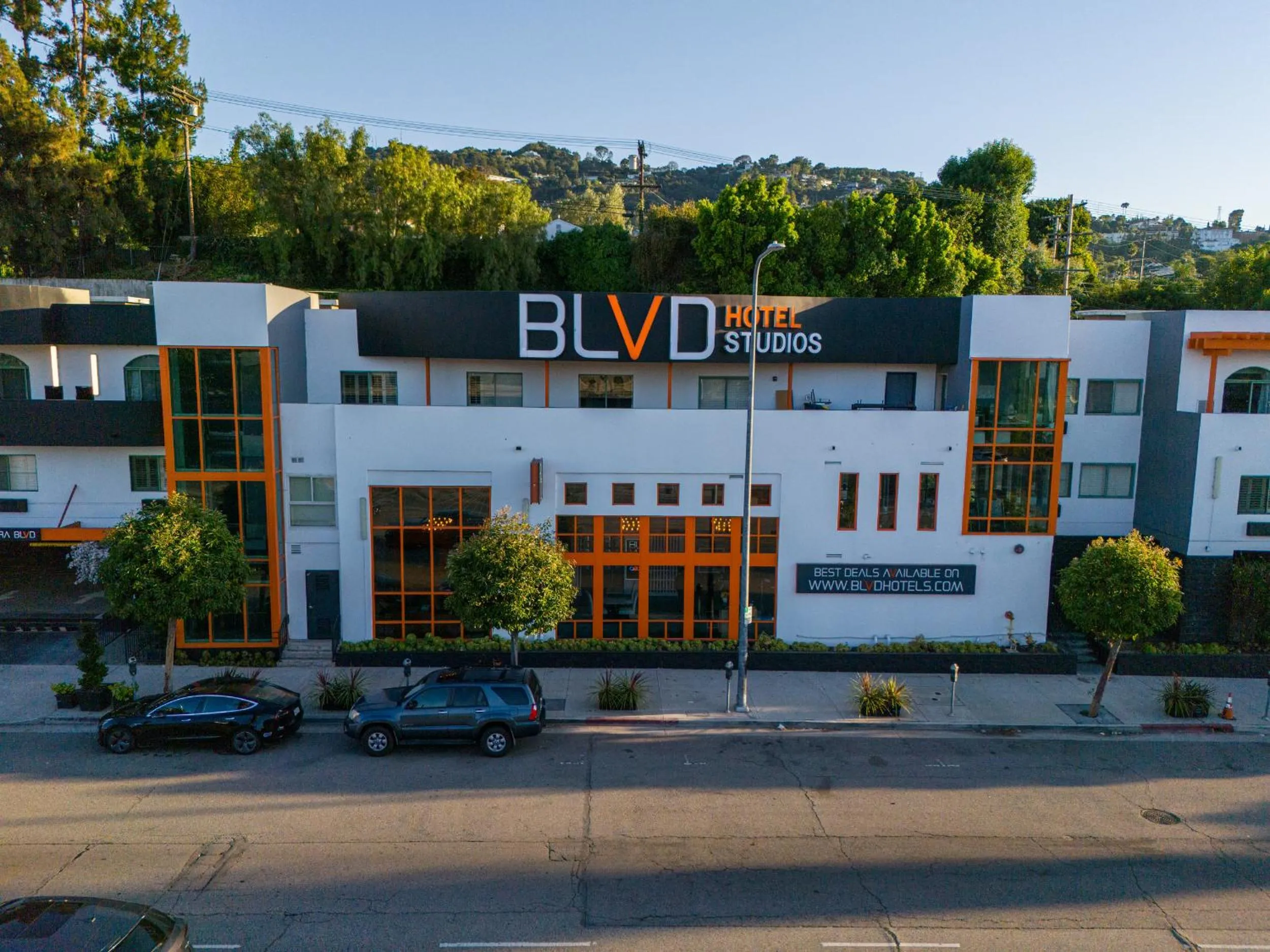 Property building in BLVD Hotel and Studios Universal-Hollywood, an Ascend Collection Hotel
