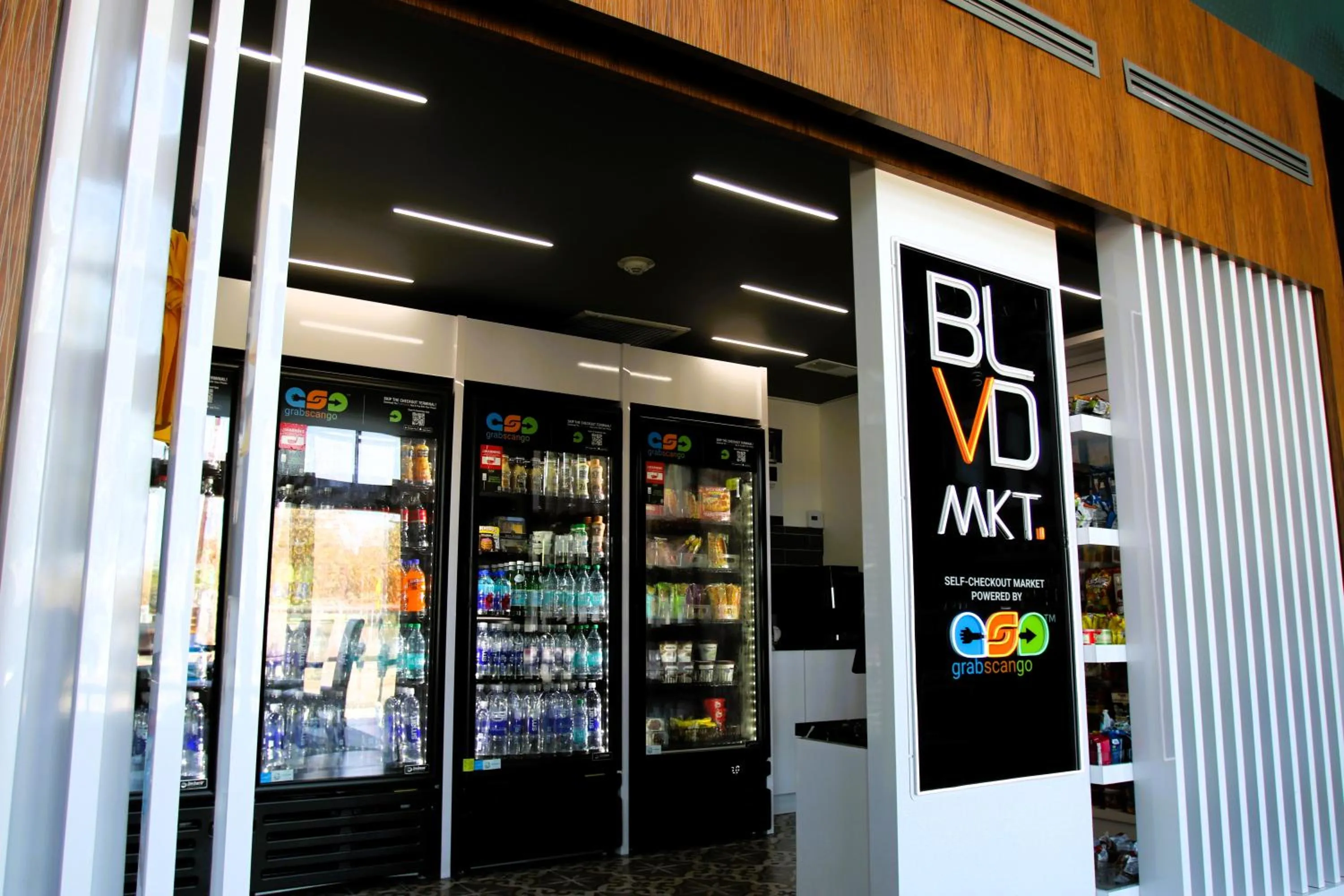 Property building in BLVD Hotel and Studios Universal-Hollywood, an Ascend Collection Hotel