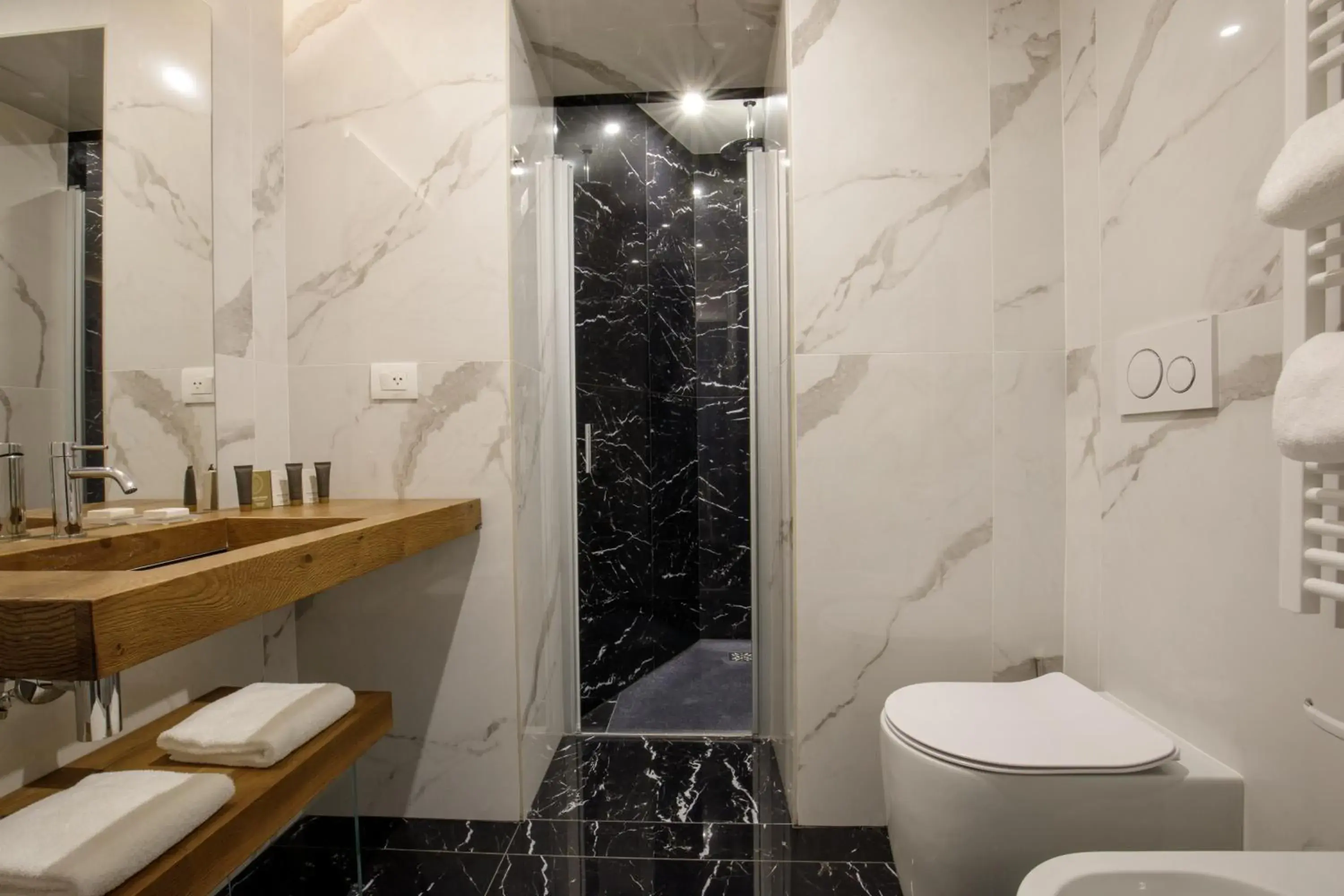 Double Room with Balcony in Hotel Regno Double Room with Balcony in Hotel Regno