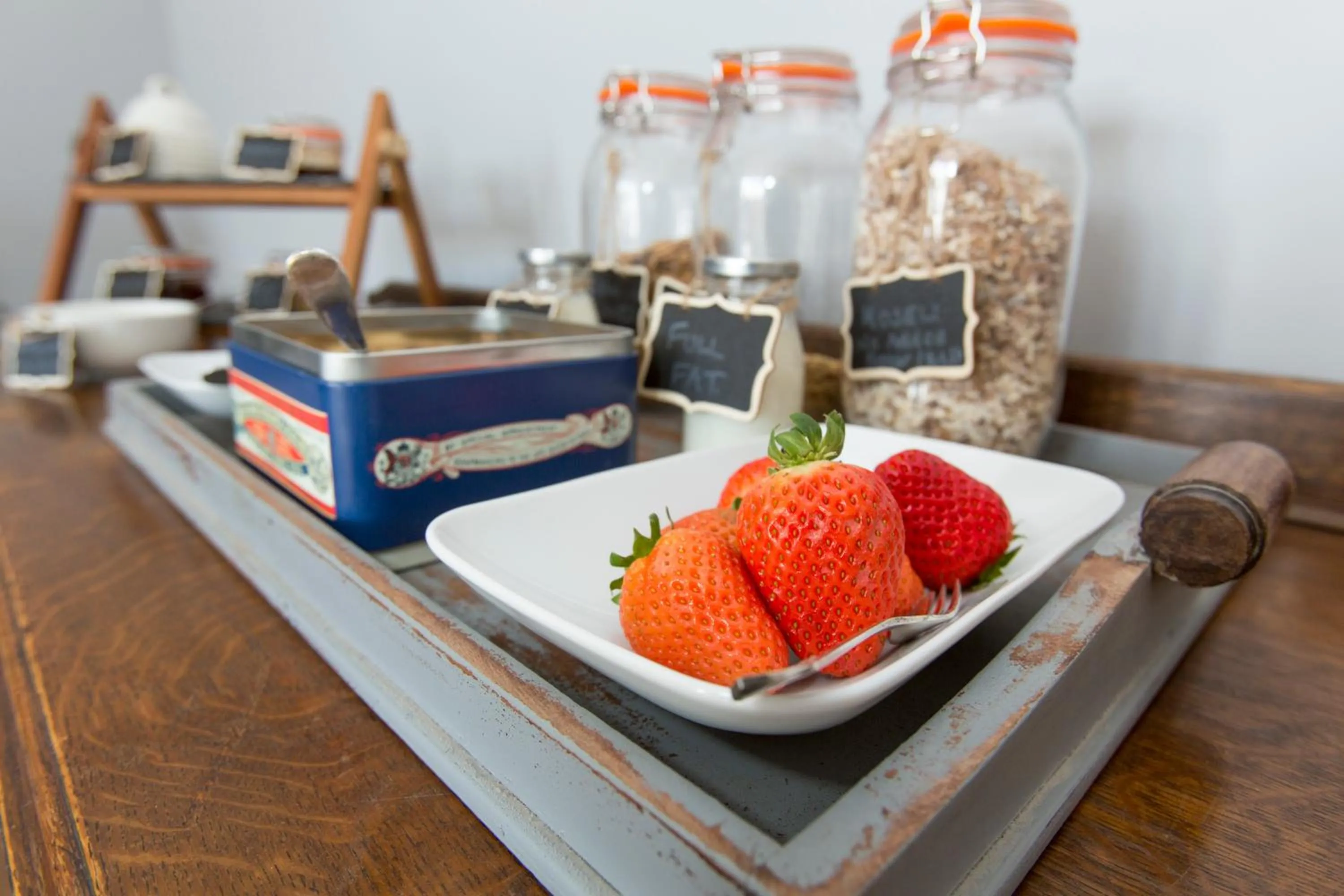 Buffet breakfast in Fernleigh