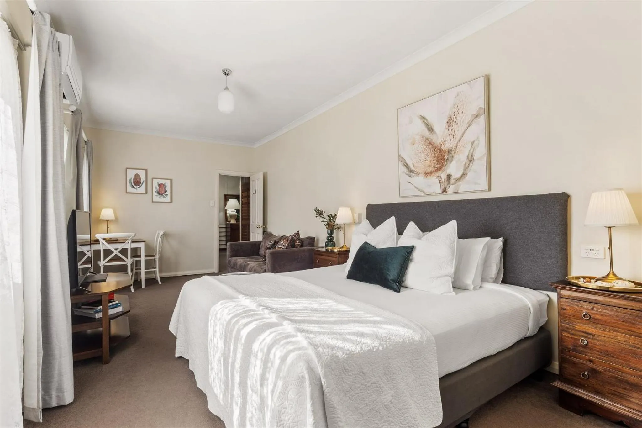 Bedroom, Bed in Margaret River Guest House