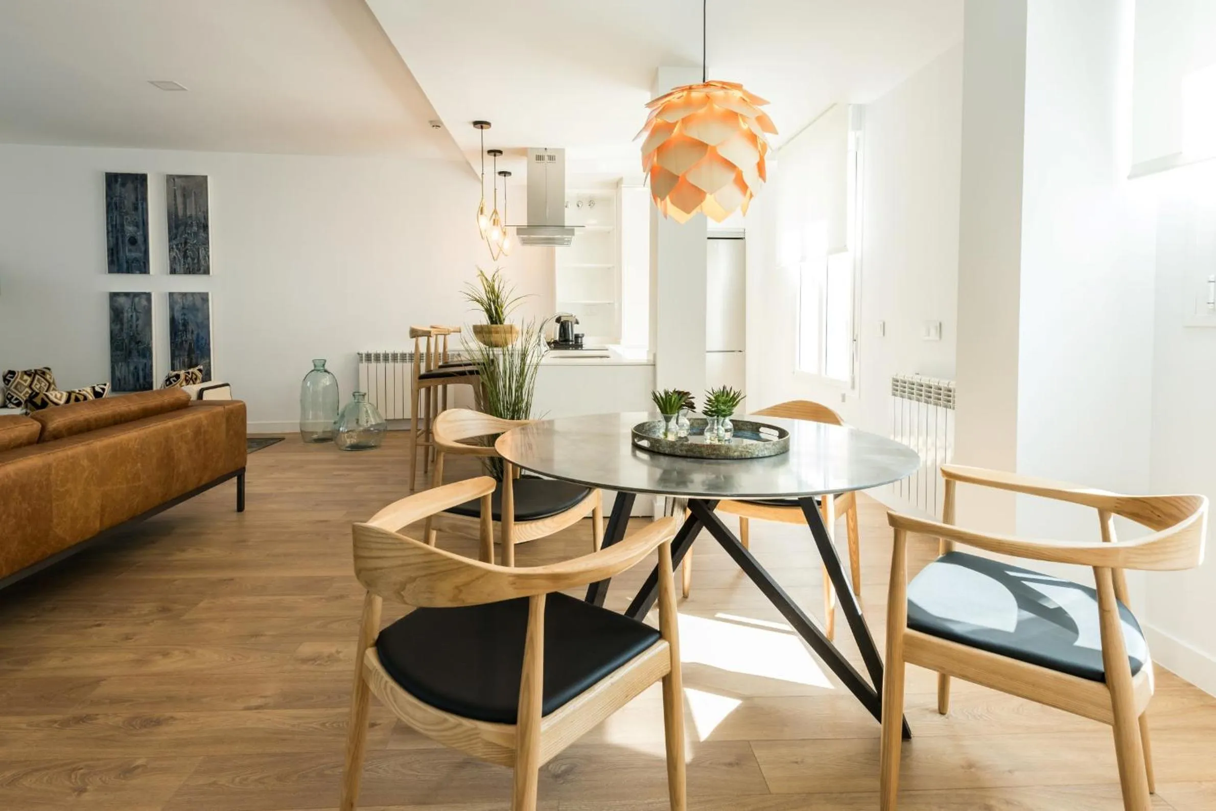 Seating area in Plaza de España Skyline
