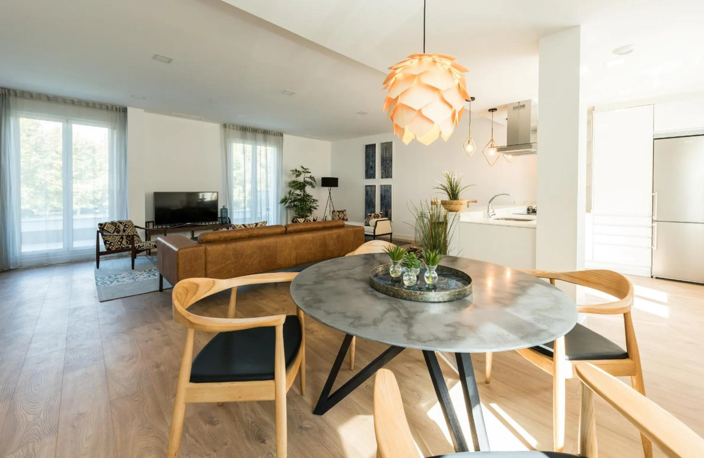 Seating area in Plaza de España Skyline
