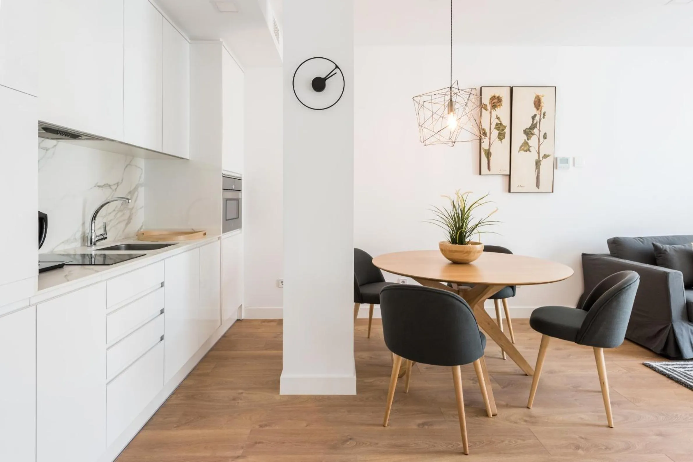 Kitchen or kitchenette in Plaza de España Skyline