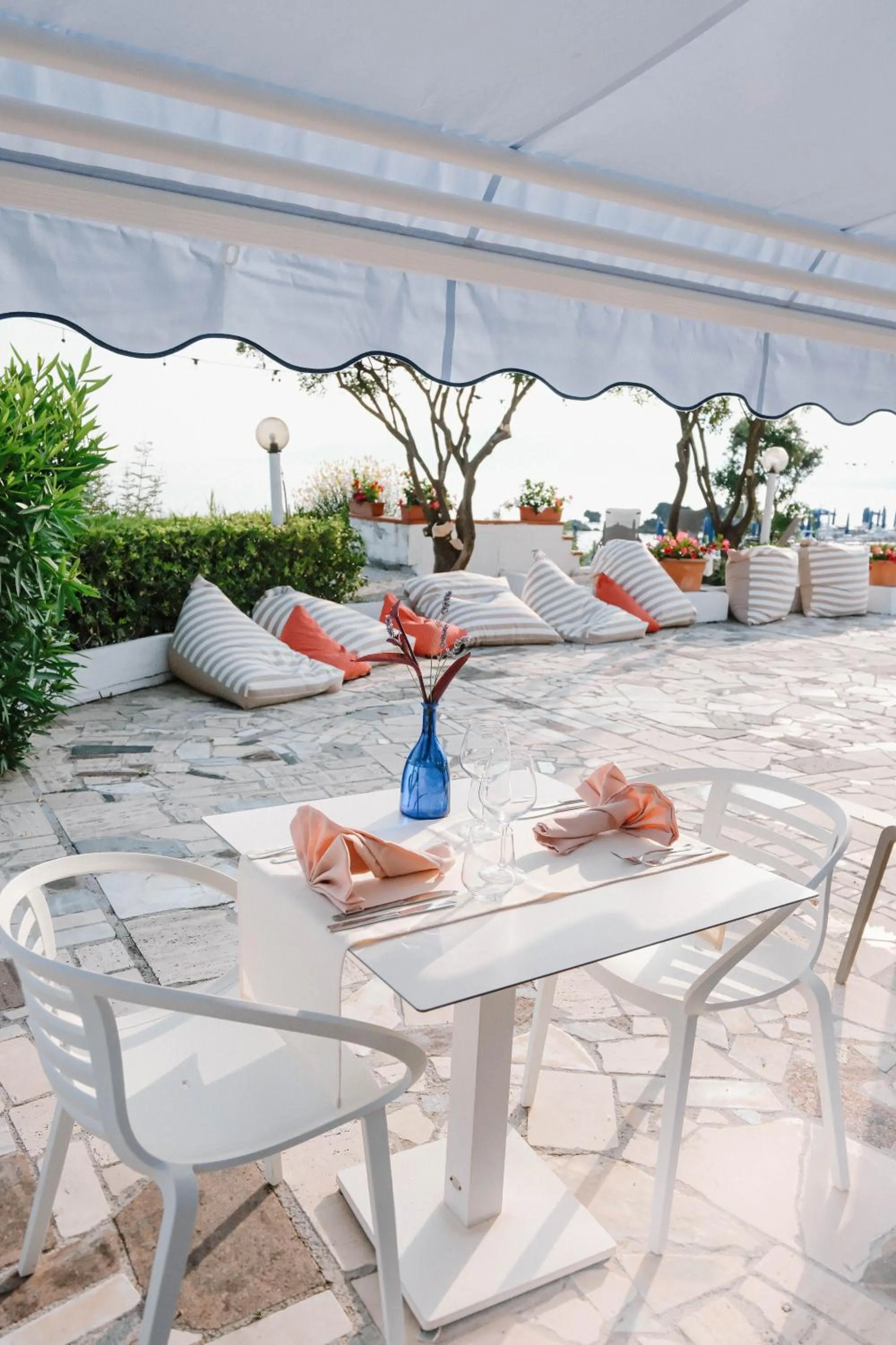 Restaurant/places to eat in Beach Hotel Terracotta