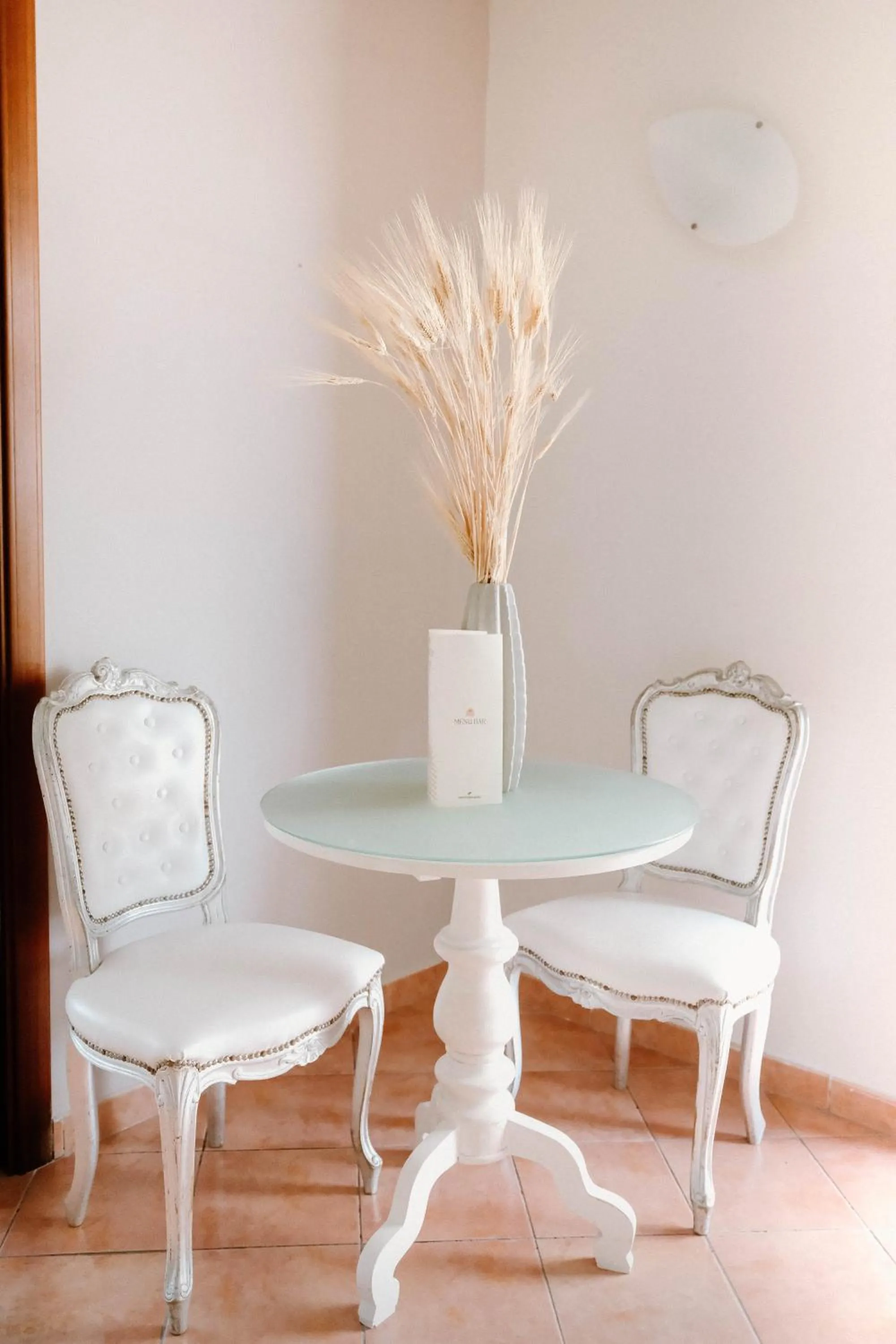 Lounge or bar in Beach Hotel Terracotta