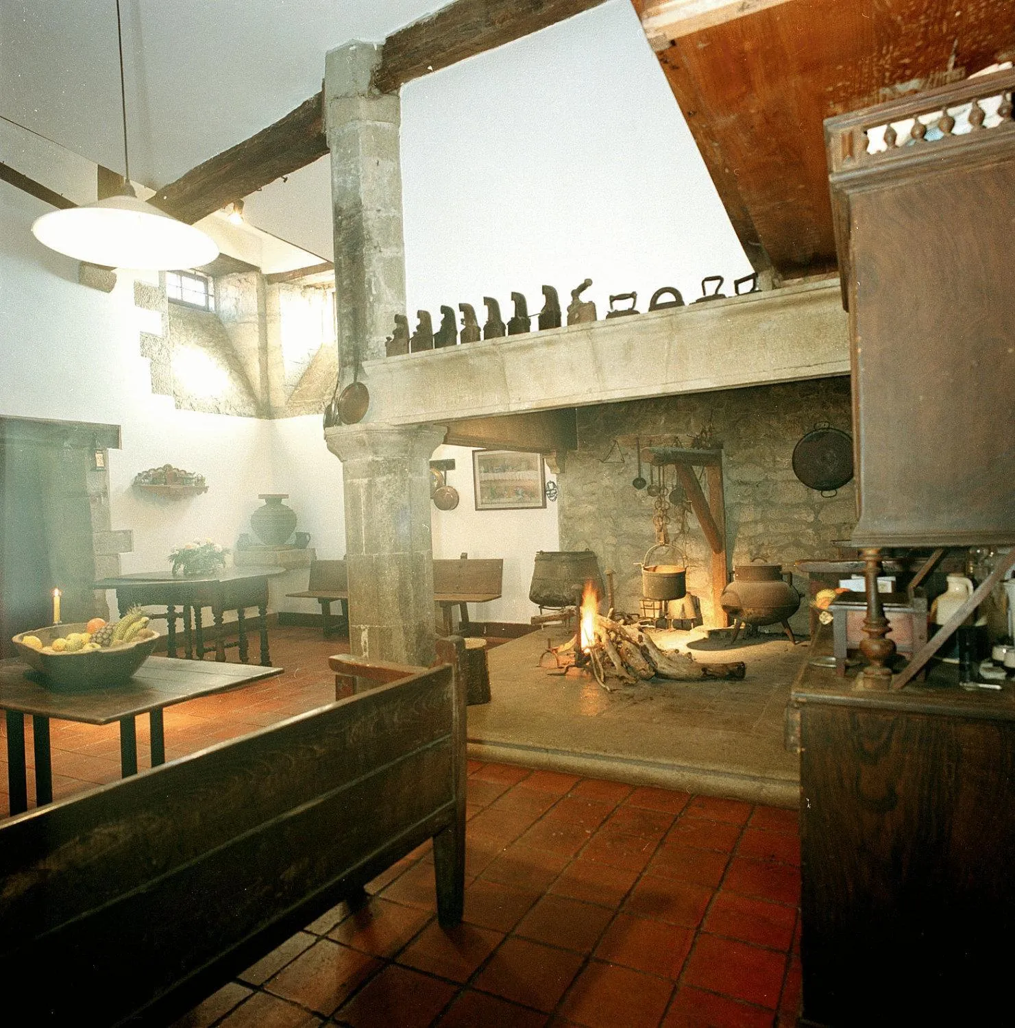 Communal kitchen in Casa Grande de Rosende