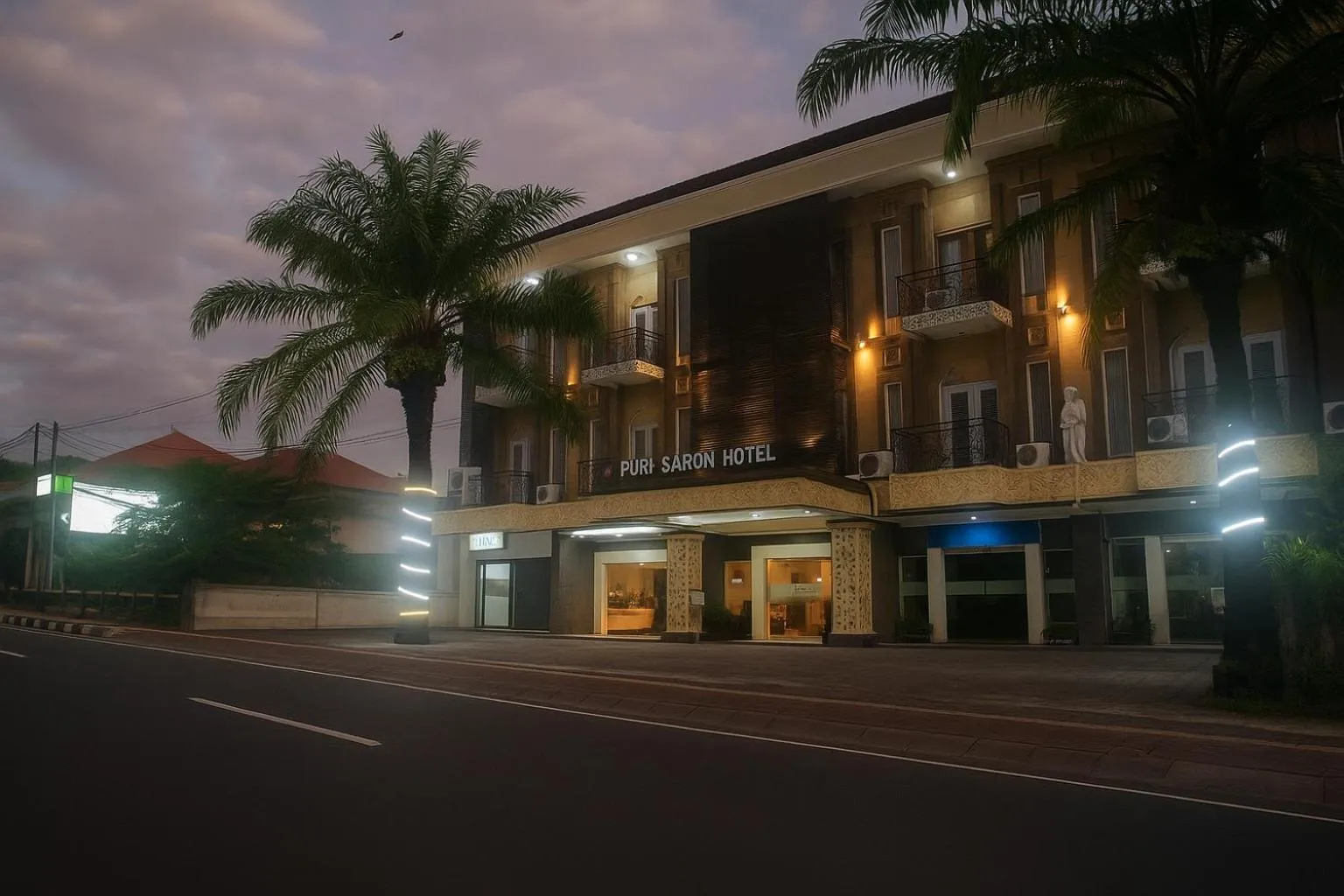 Area and facilities in Puri Saron Denpasar Hotel