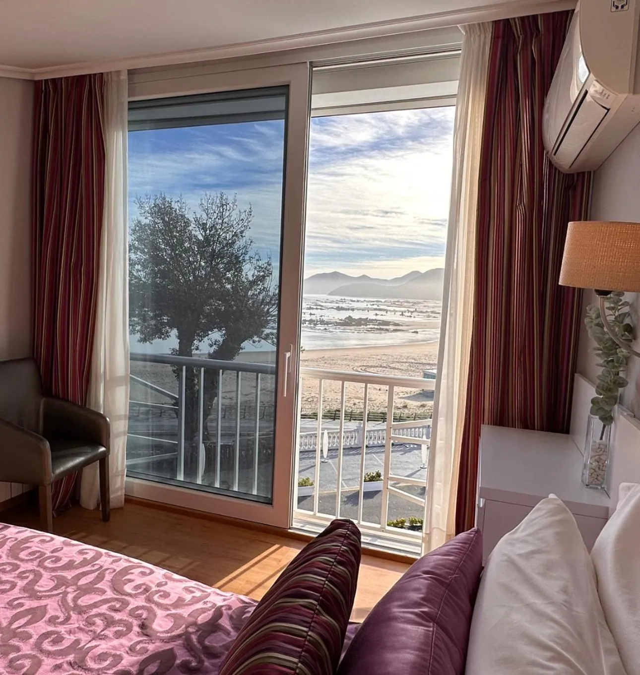 Bed in Hotel Las Olas