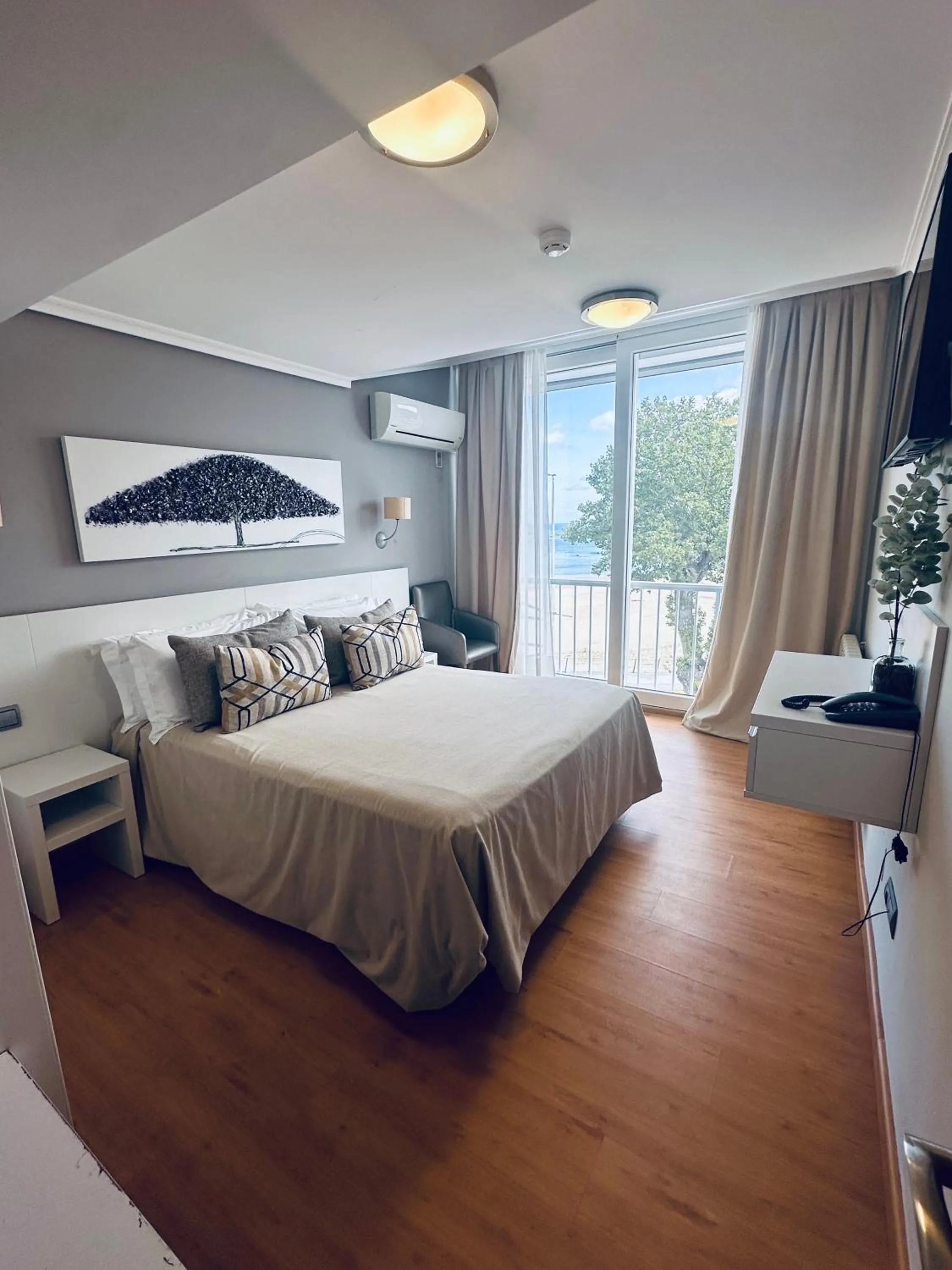 Bed in Hotel Las Olas