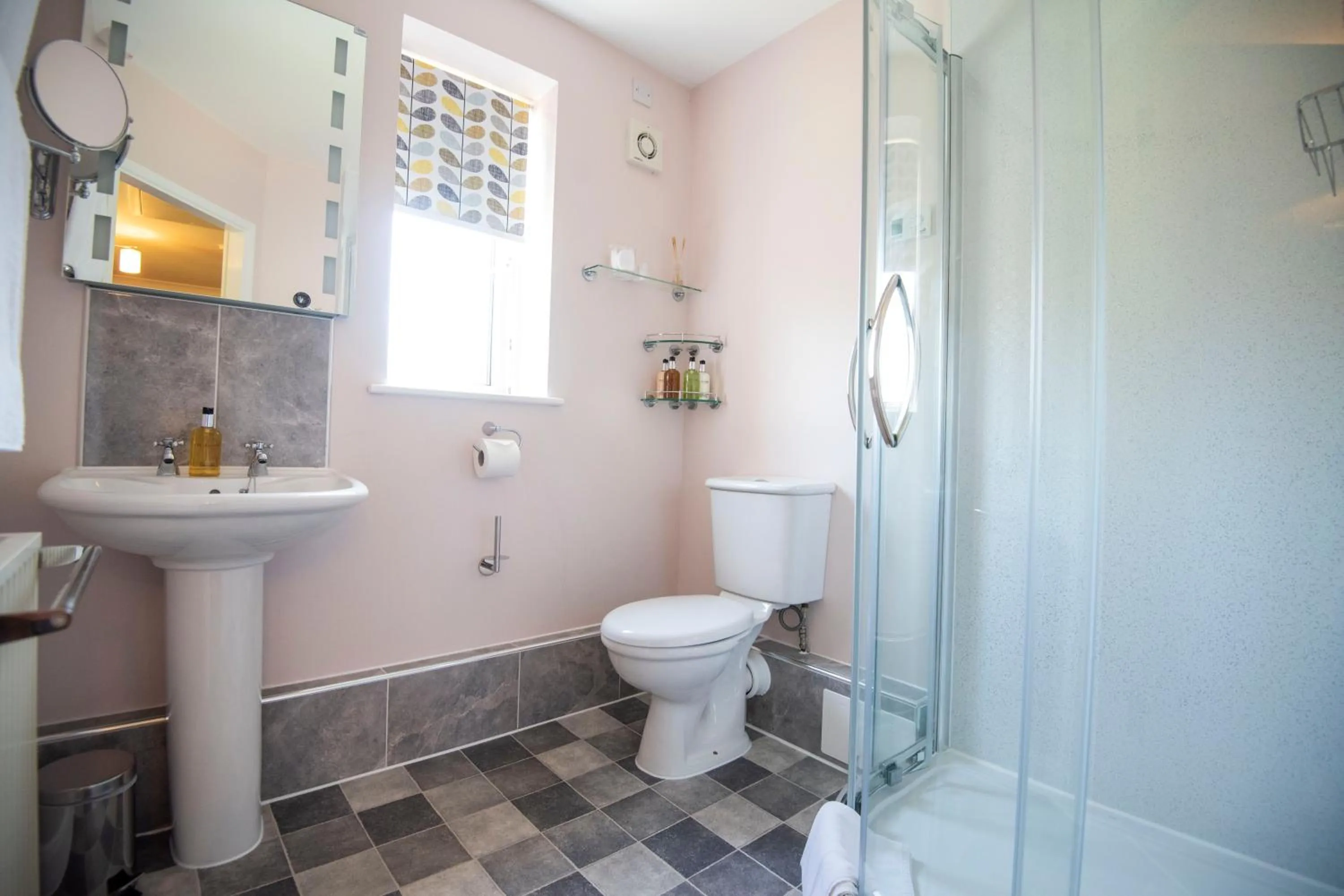Bathroom in Bridleways Guesthouse & Holiday Homes