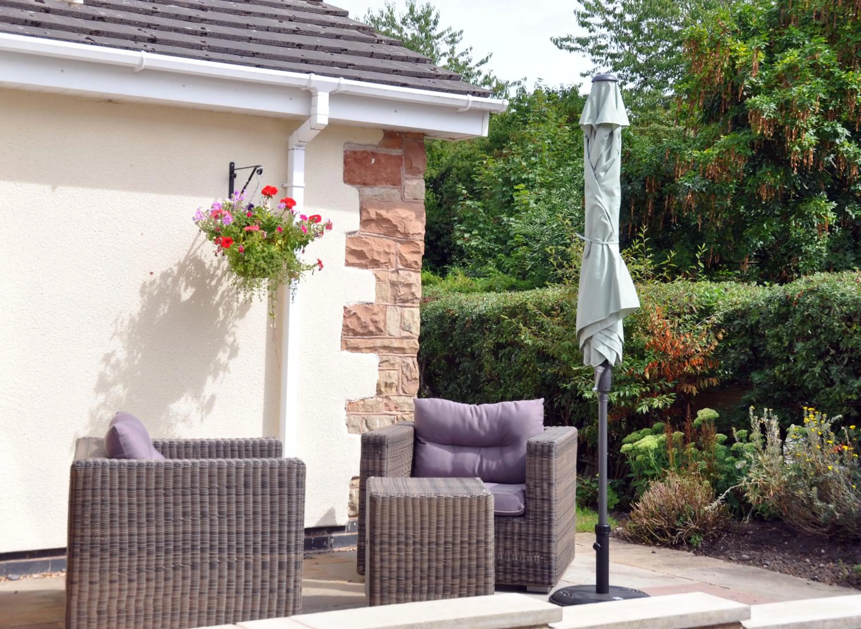 Patio in Bridleways Guesthouse & Holiday Homes
