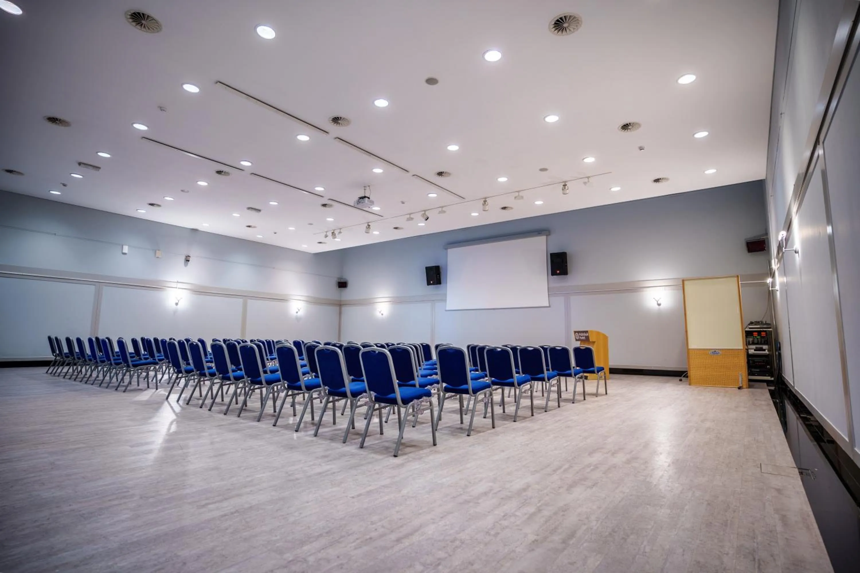 Meeting/conference room in HABAKUK Wellness & Event Hotel