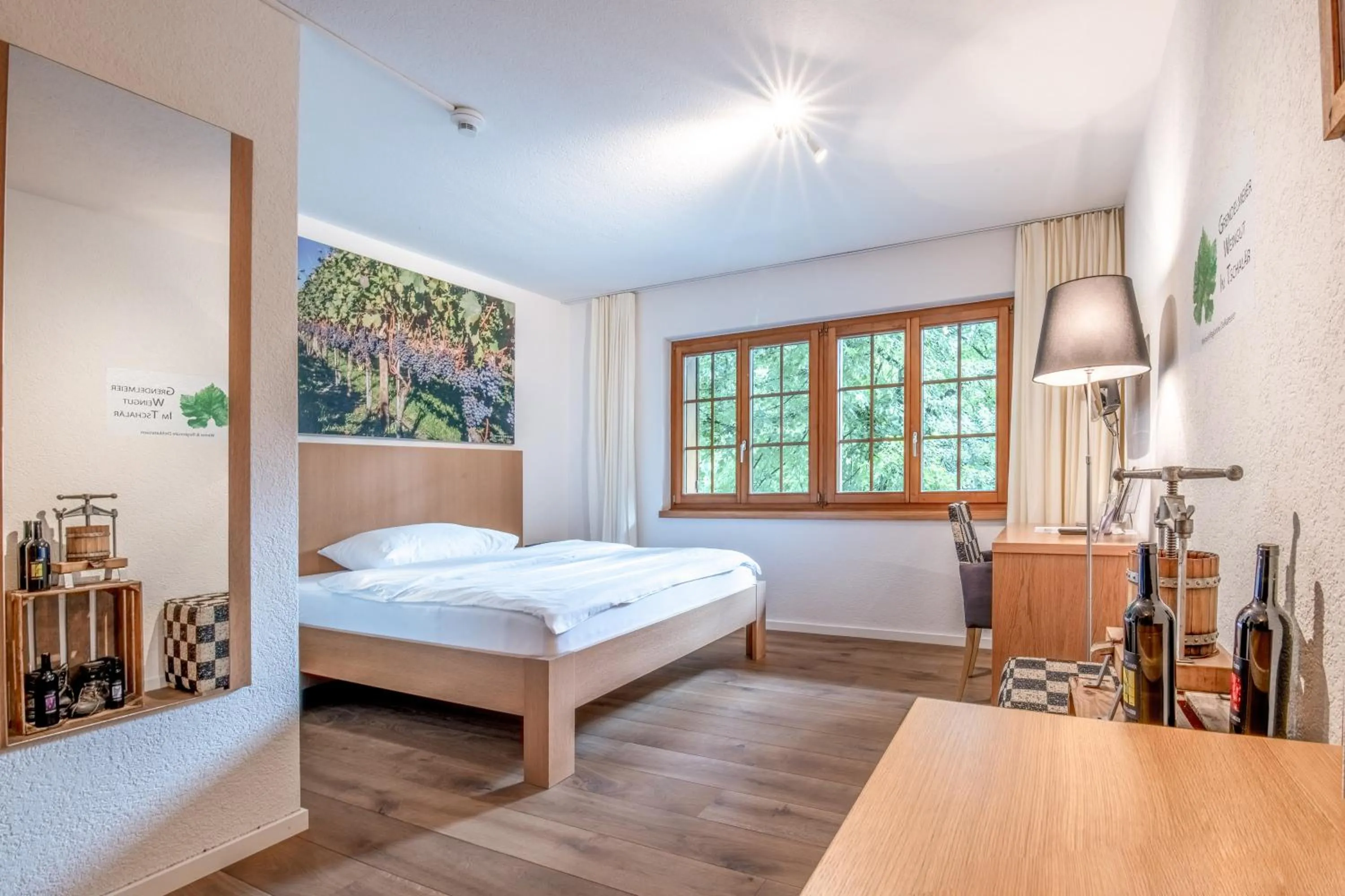 Bedroom, Bed in Hirschen Erlinsbach Swiss Quality