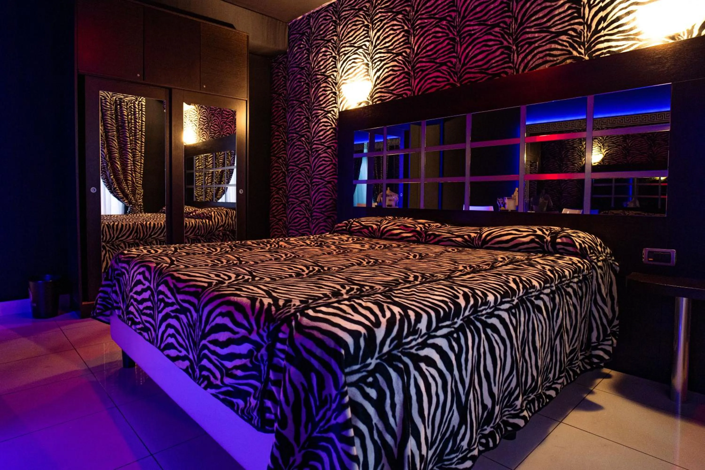 Bed in Marcantonio Hotel