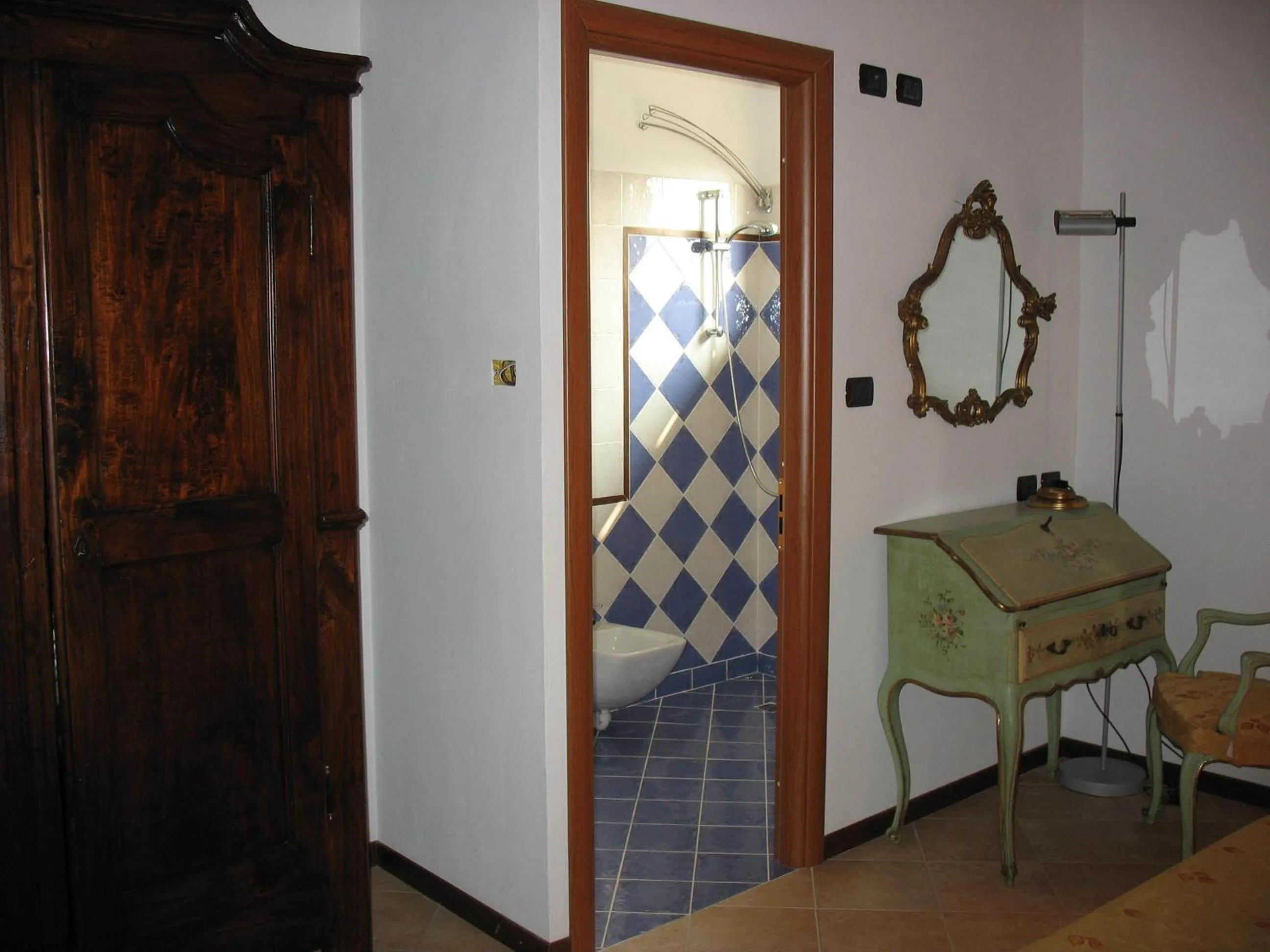 Decorative detail in I Grilli