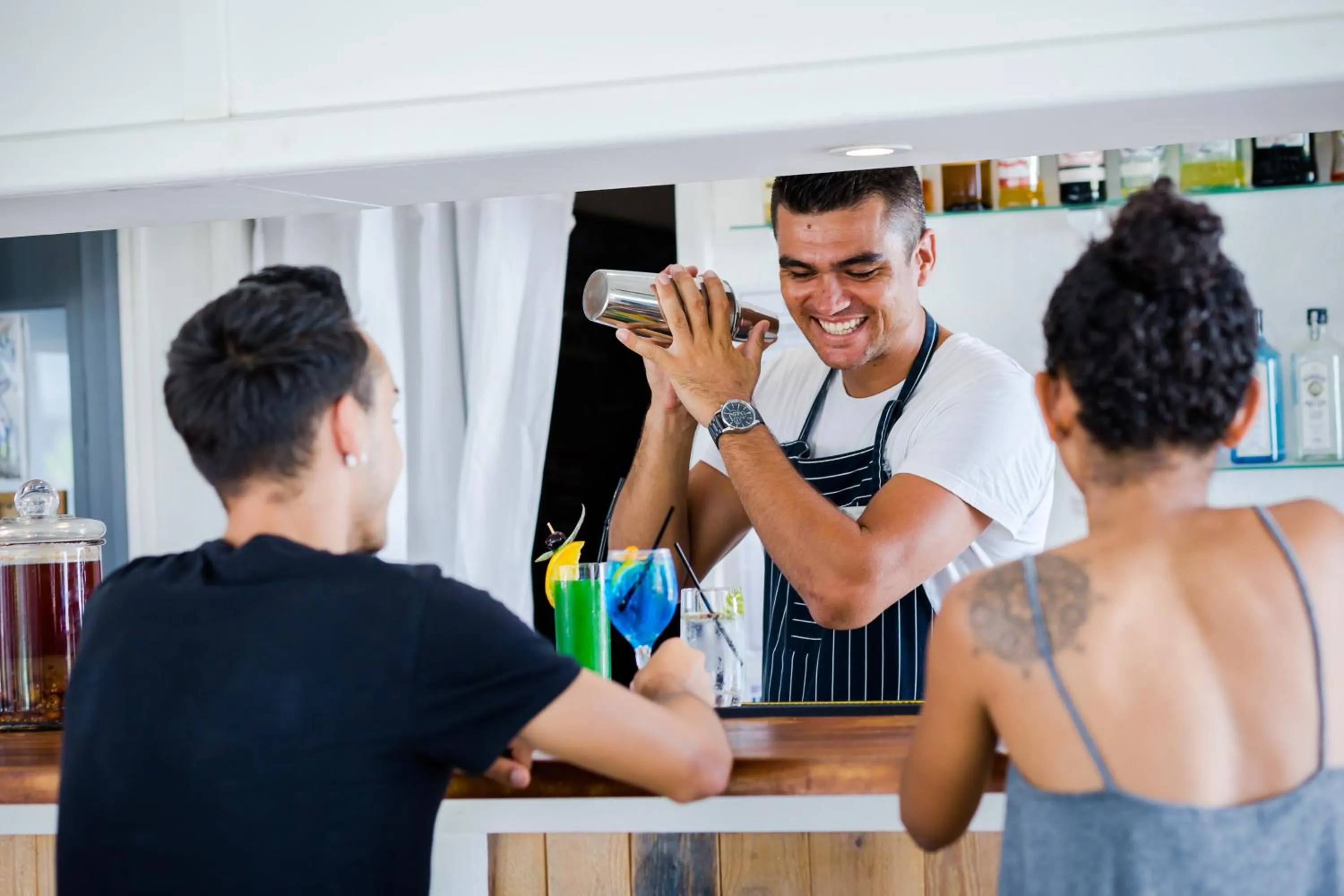 Lounge or bar in Hôtel Le Grand Bleu