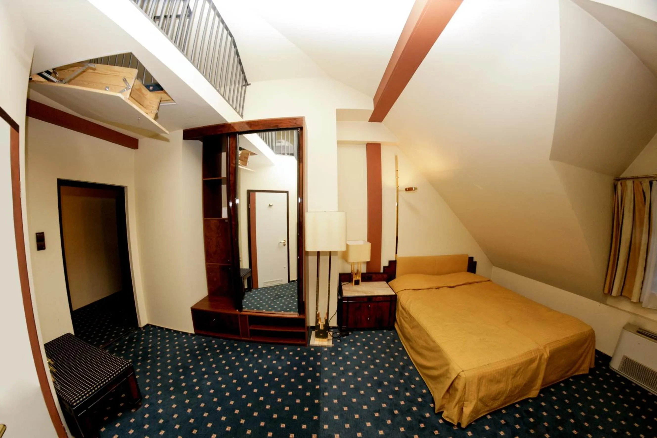 Bed in Hotel Podzamcze