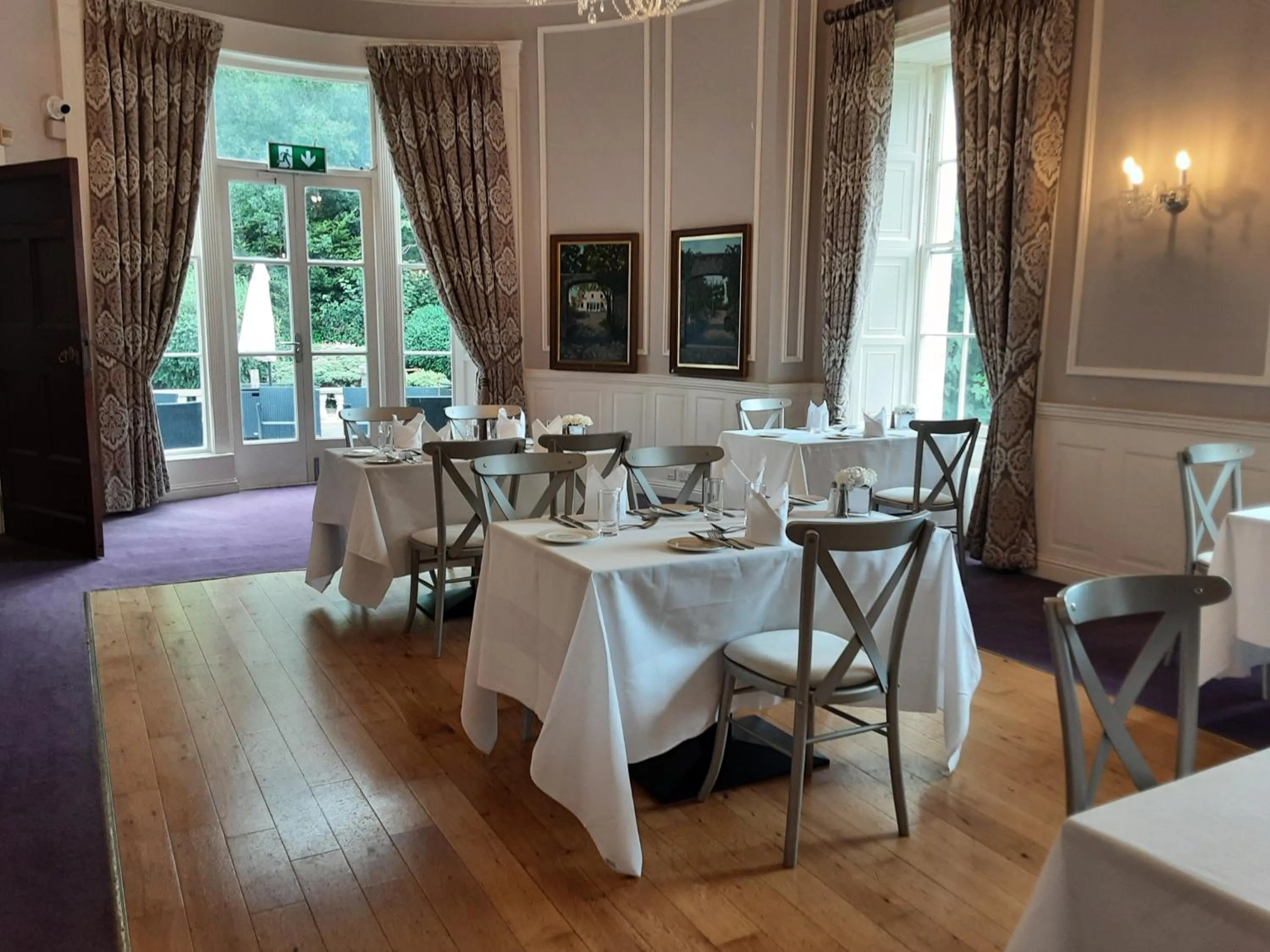 Restaurant/places to eat in Leixlip Manor Hotel