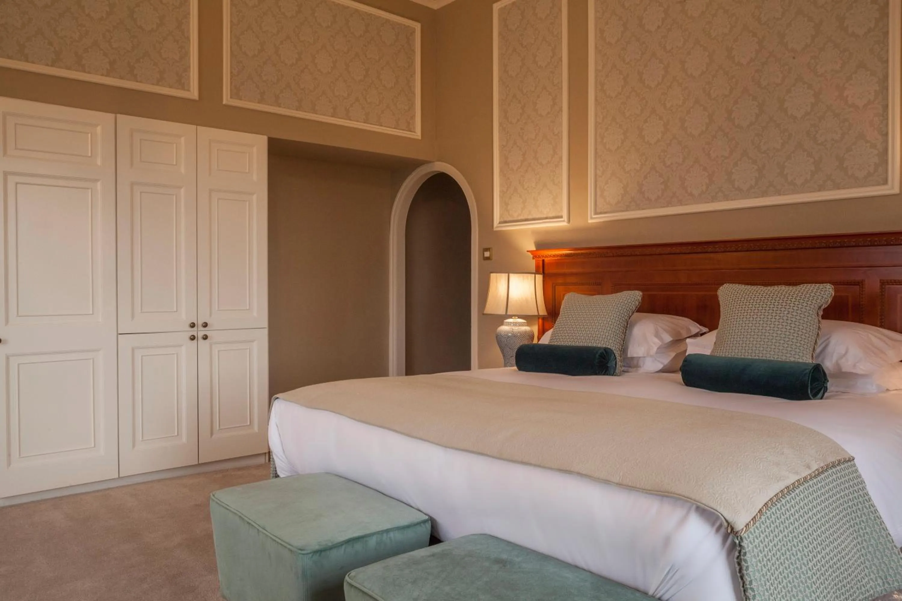 Bed in Leixlip Manor Hotel