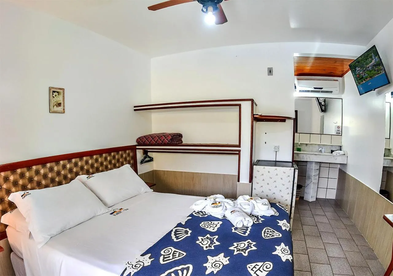 Photo of the whole room, Bed in Pousada Palhocinha Garopaba