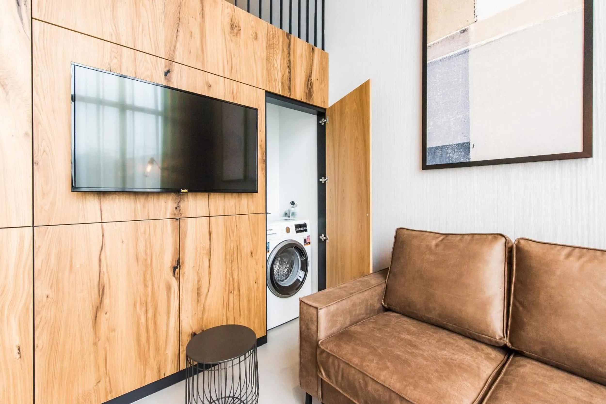 washing machine in YAYS Amsterdam East by Numa