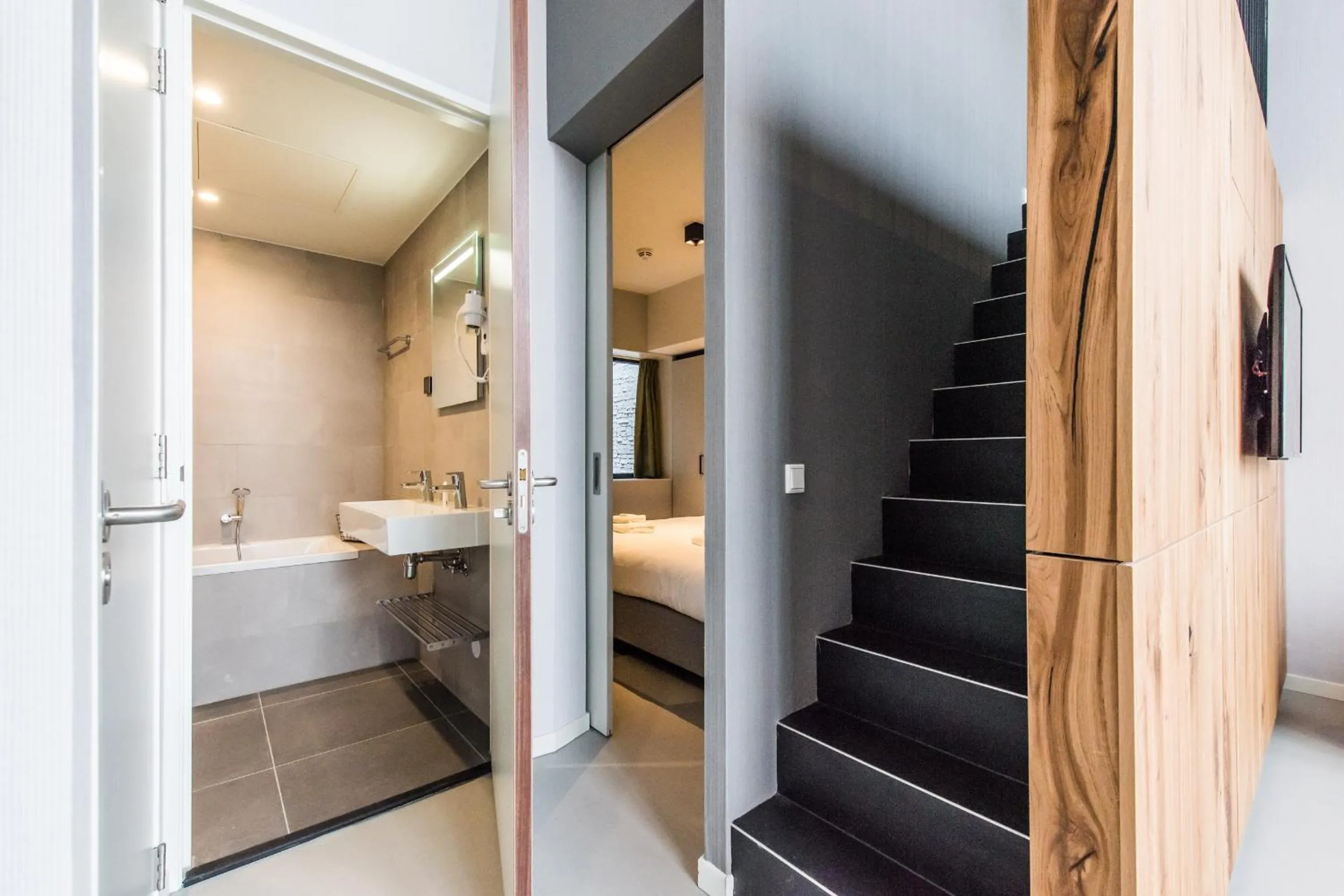 Bathroom in YAYS Amsterdam East by Numa