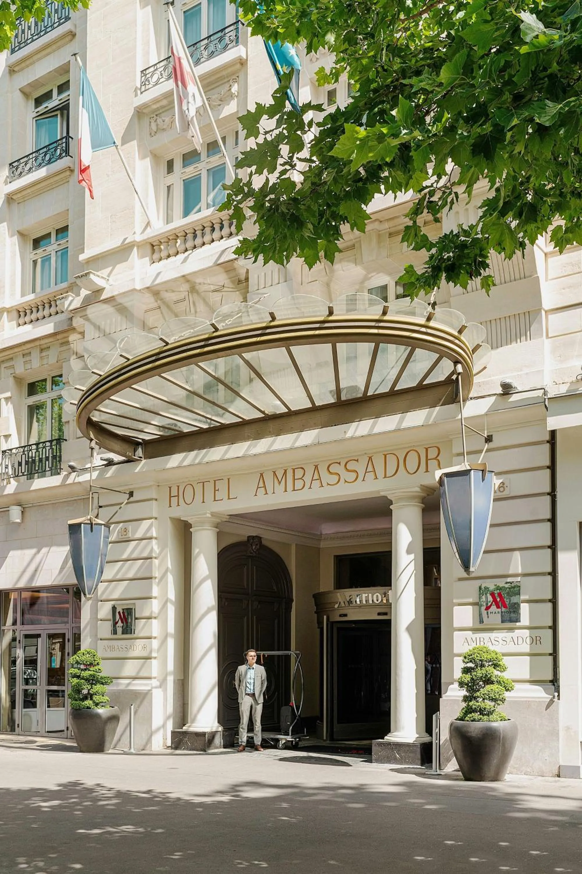 Property building in Paris Marriott Opera Ambassador Hotel