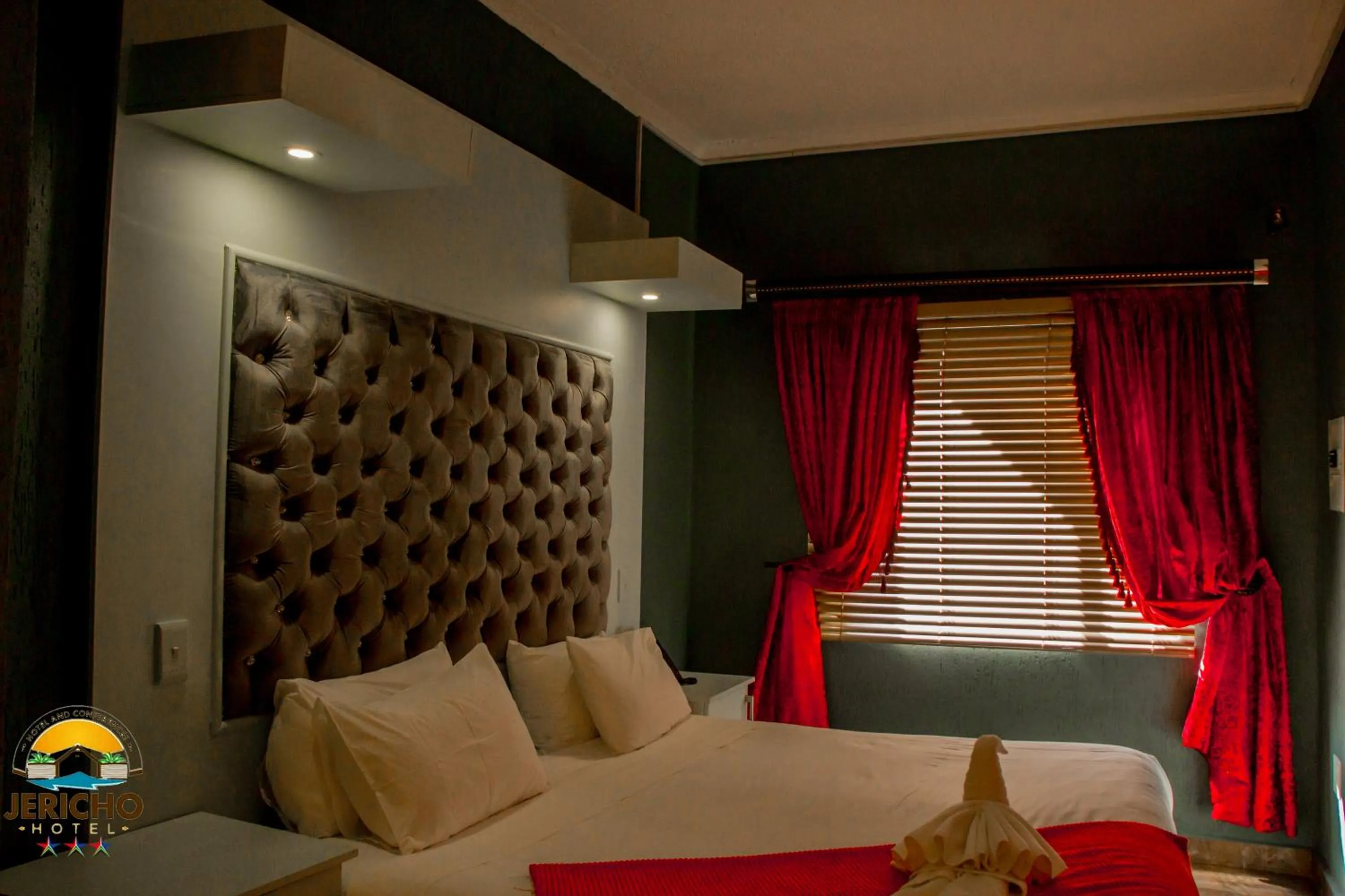 Bedroom in Jericho Hotel and Conferences