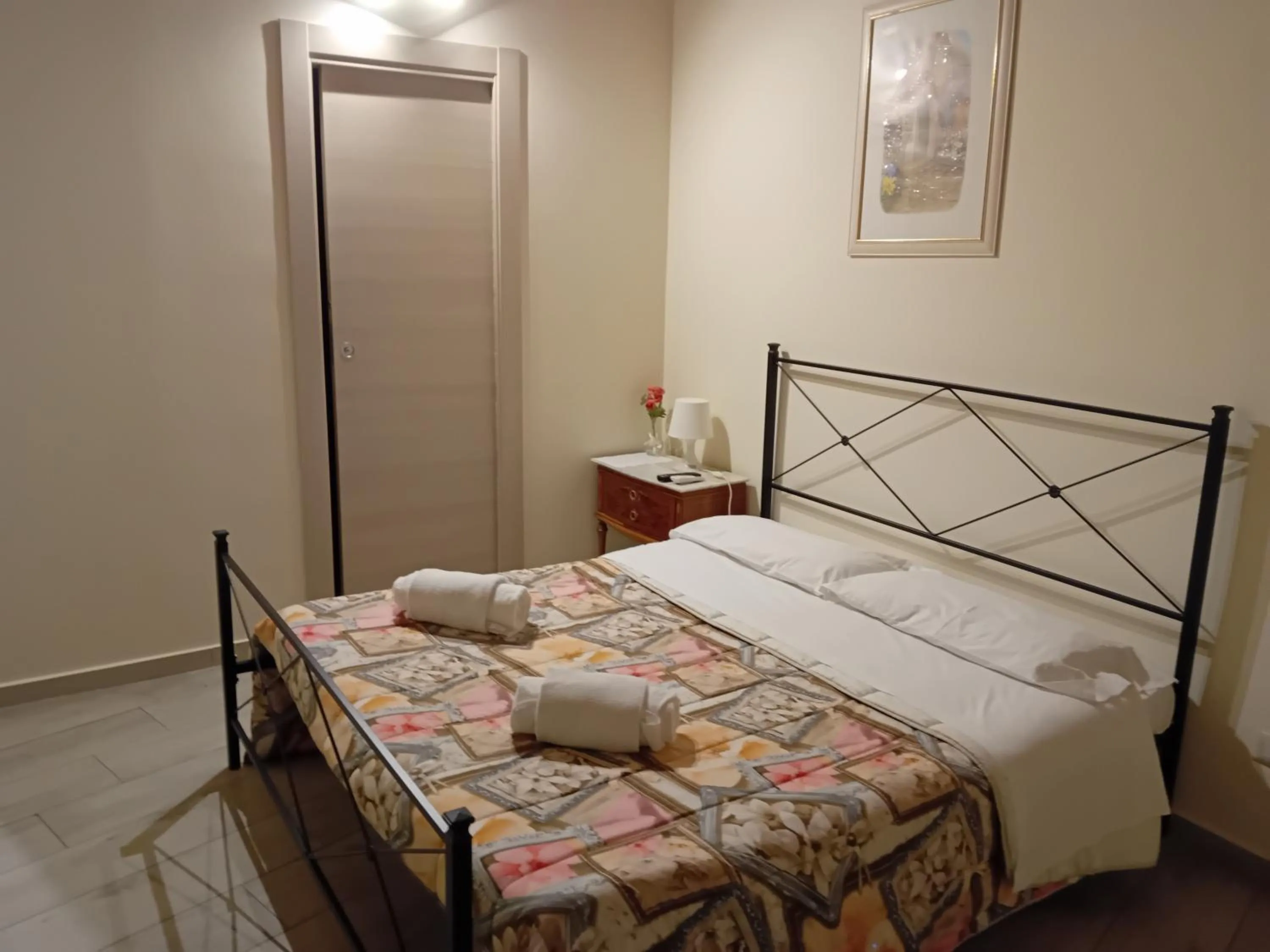 Photo of the whole room, Bed in 3 A b&b