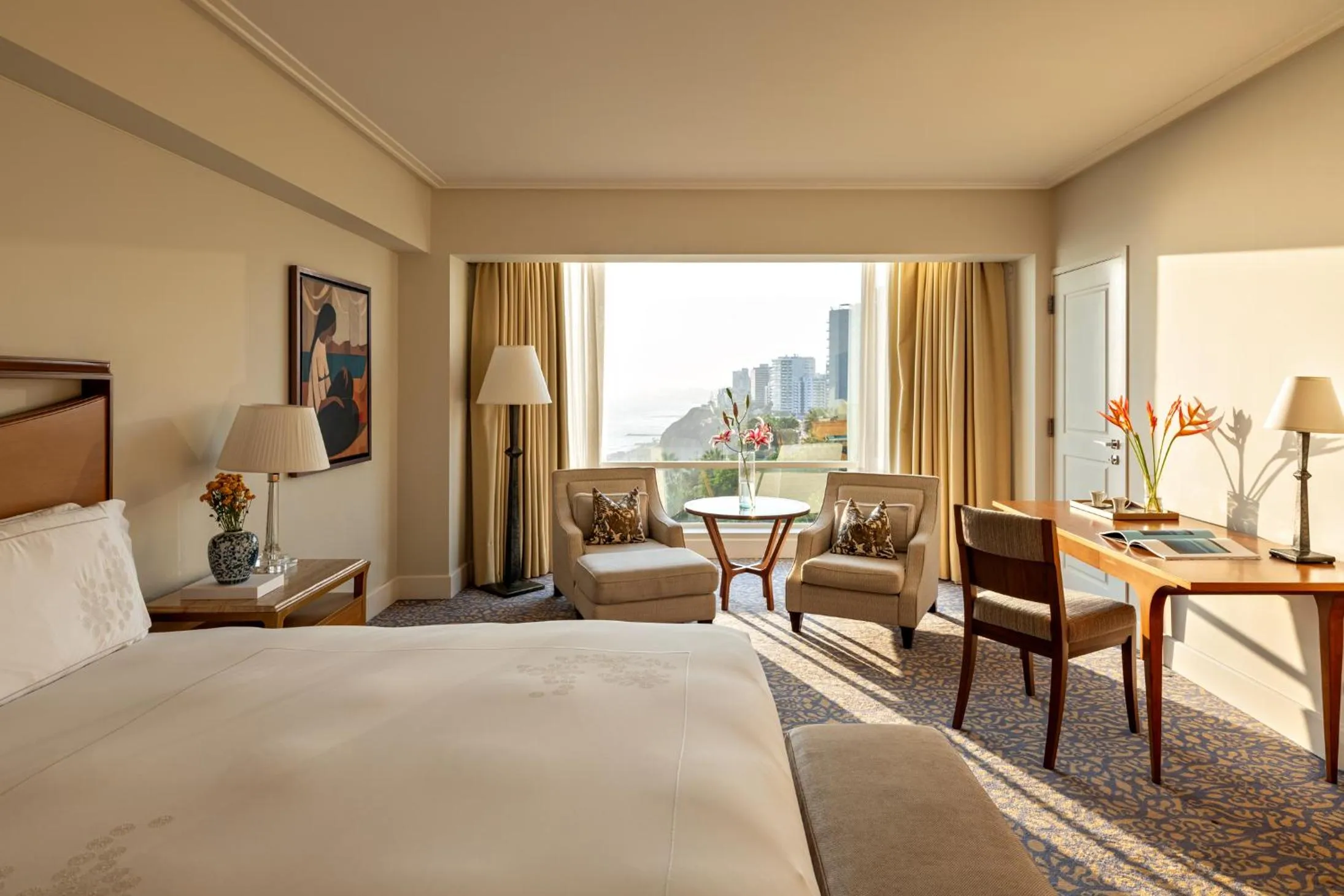 Sea view, Bed in Miraflores Park, A Belmond Hotel, Lima