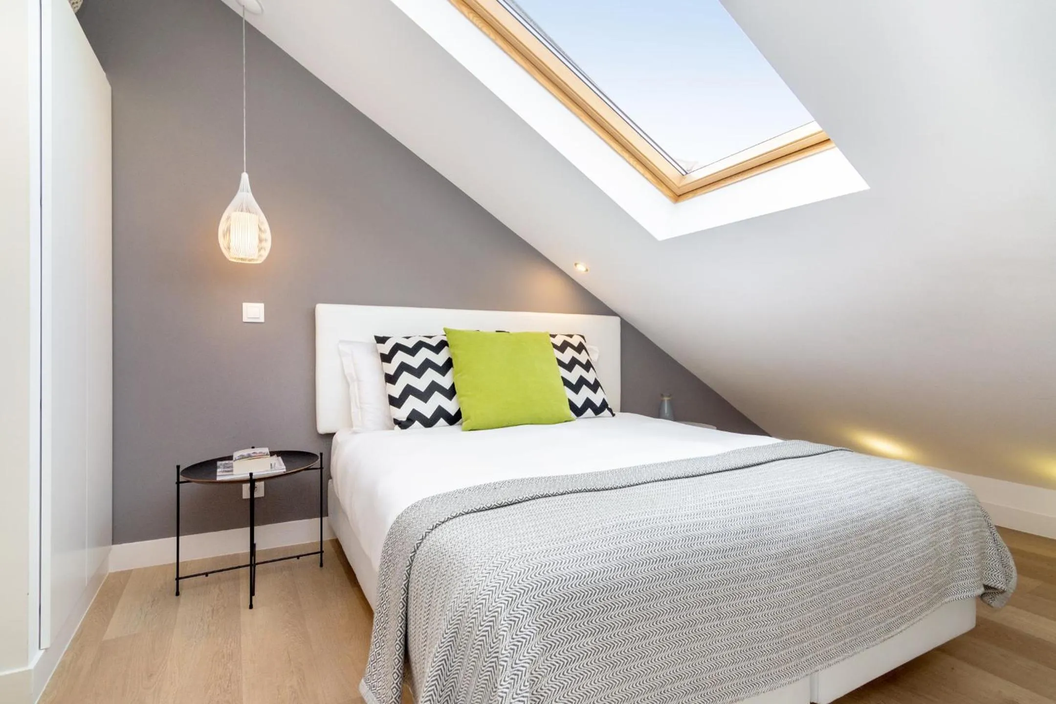 Bed in WHome | Madalena Downtown Luxury Duplex