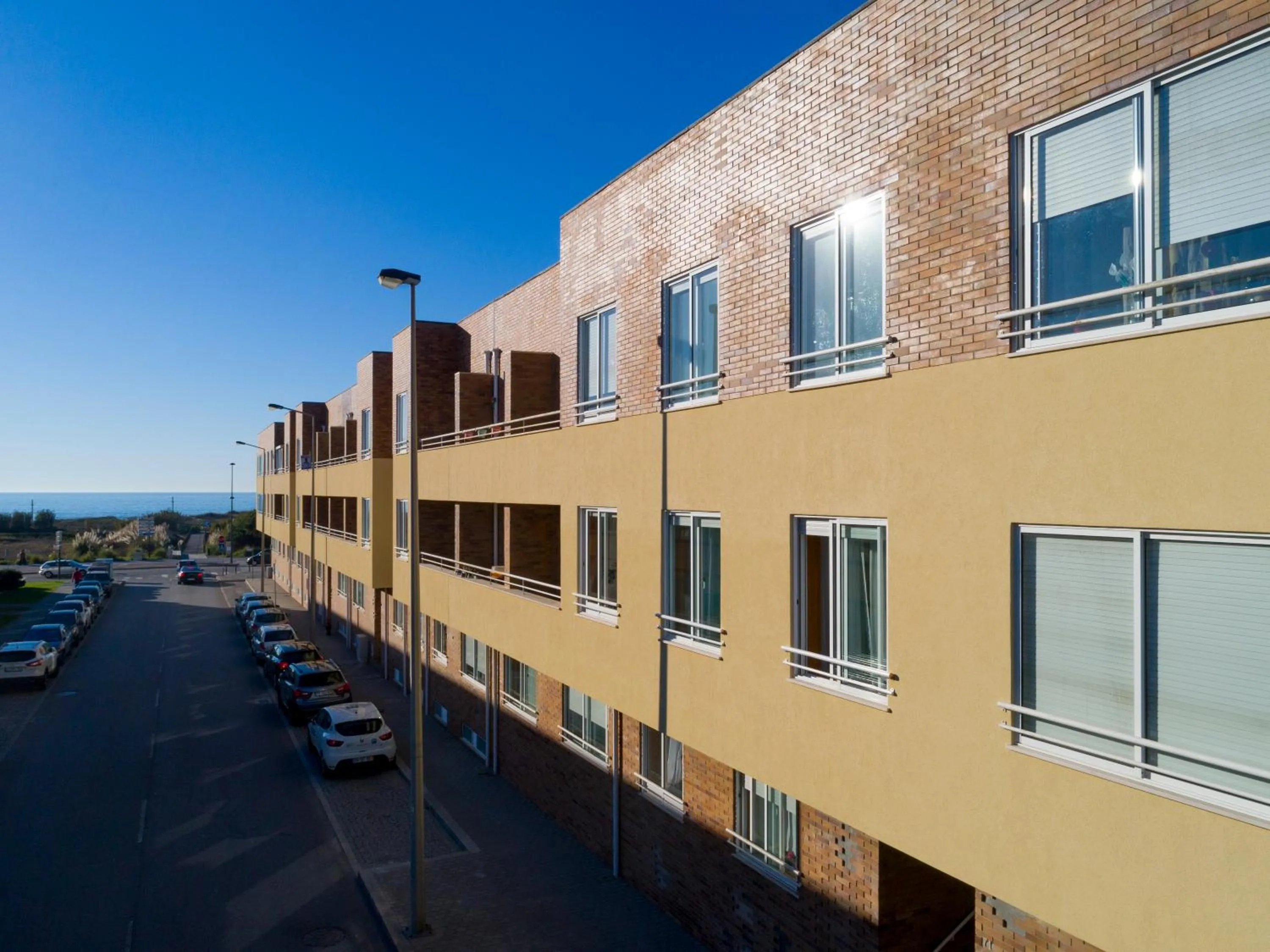 Facade/entrance in Madalena Beach Apartment by MP