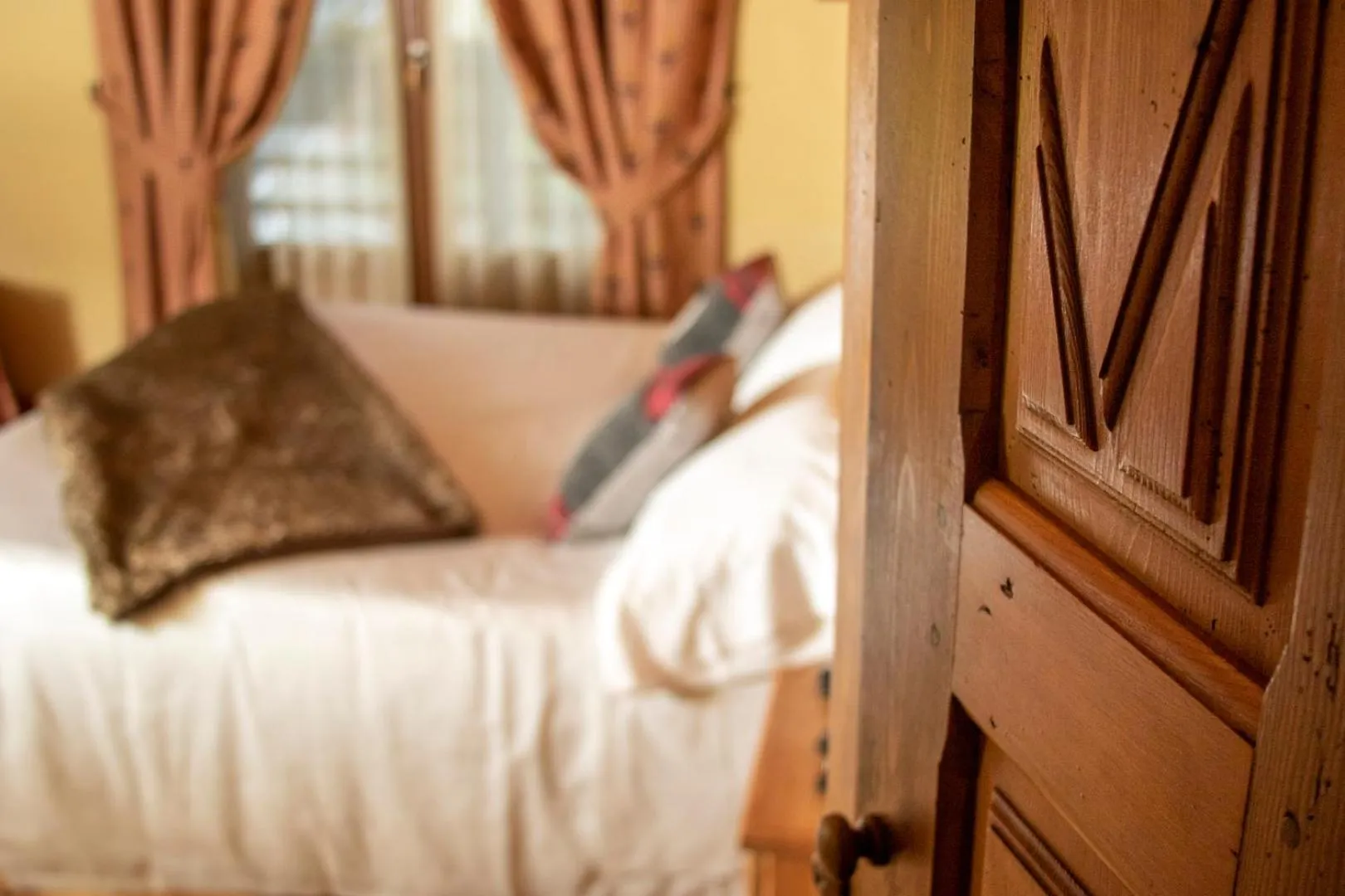 Laghetto Alpine Hotel & Restaurant