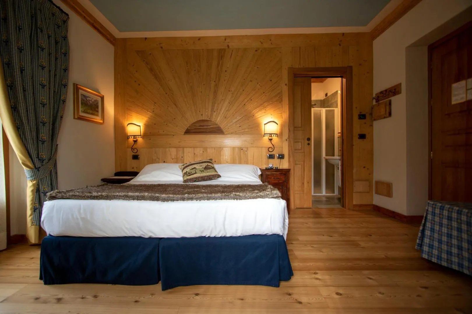 Laghetto Alpine Hotel & Restaurant