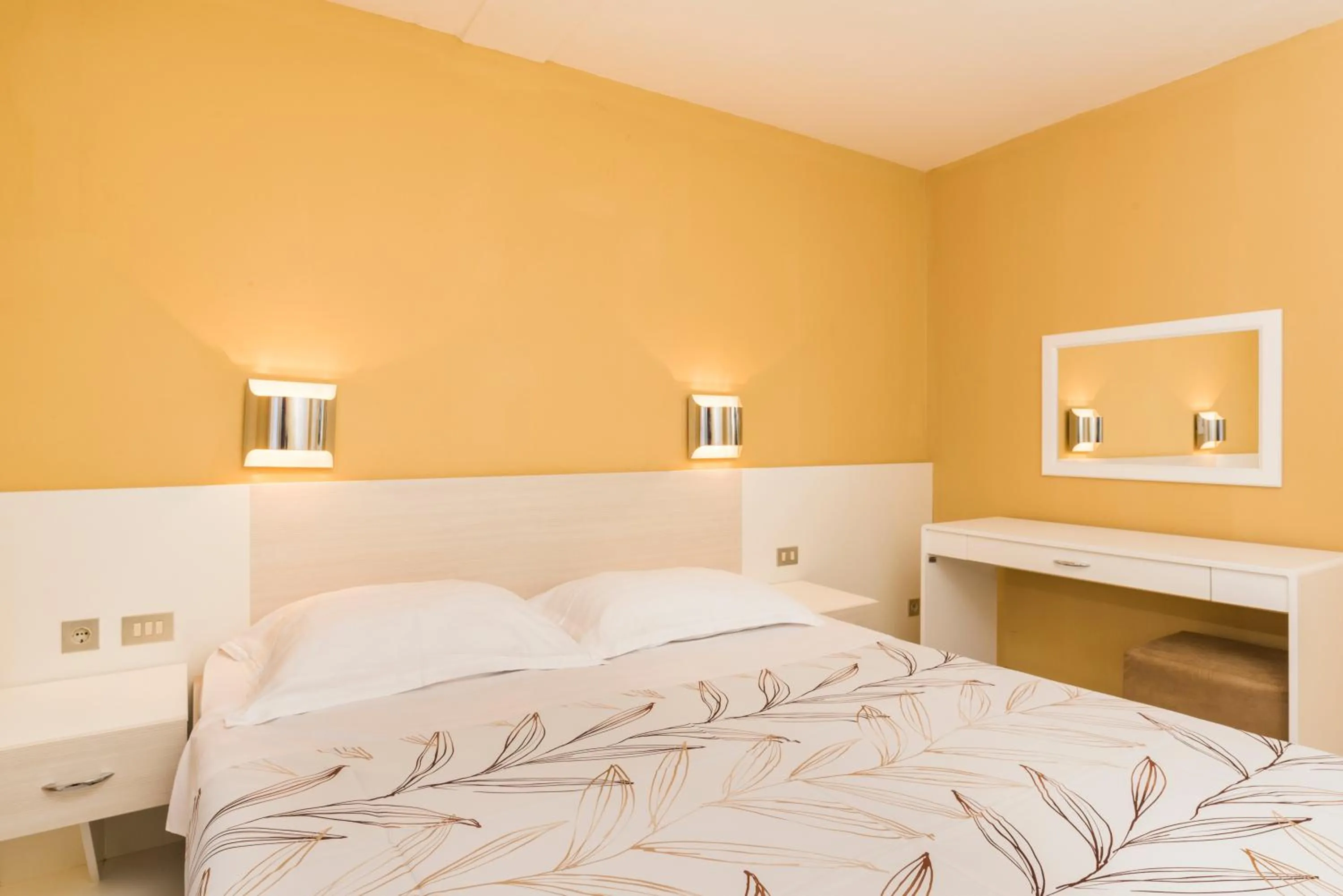 Bed in Apartments Amfora Plava Laguna