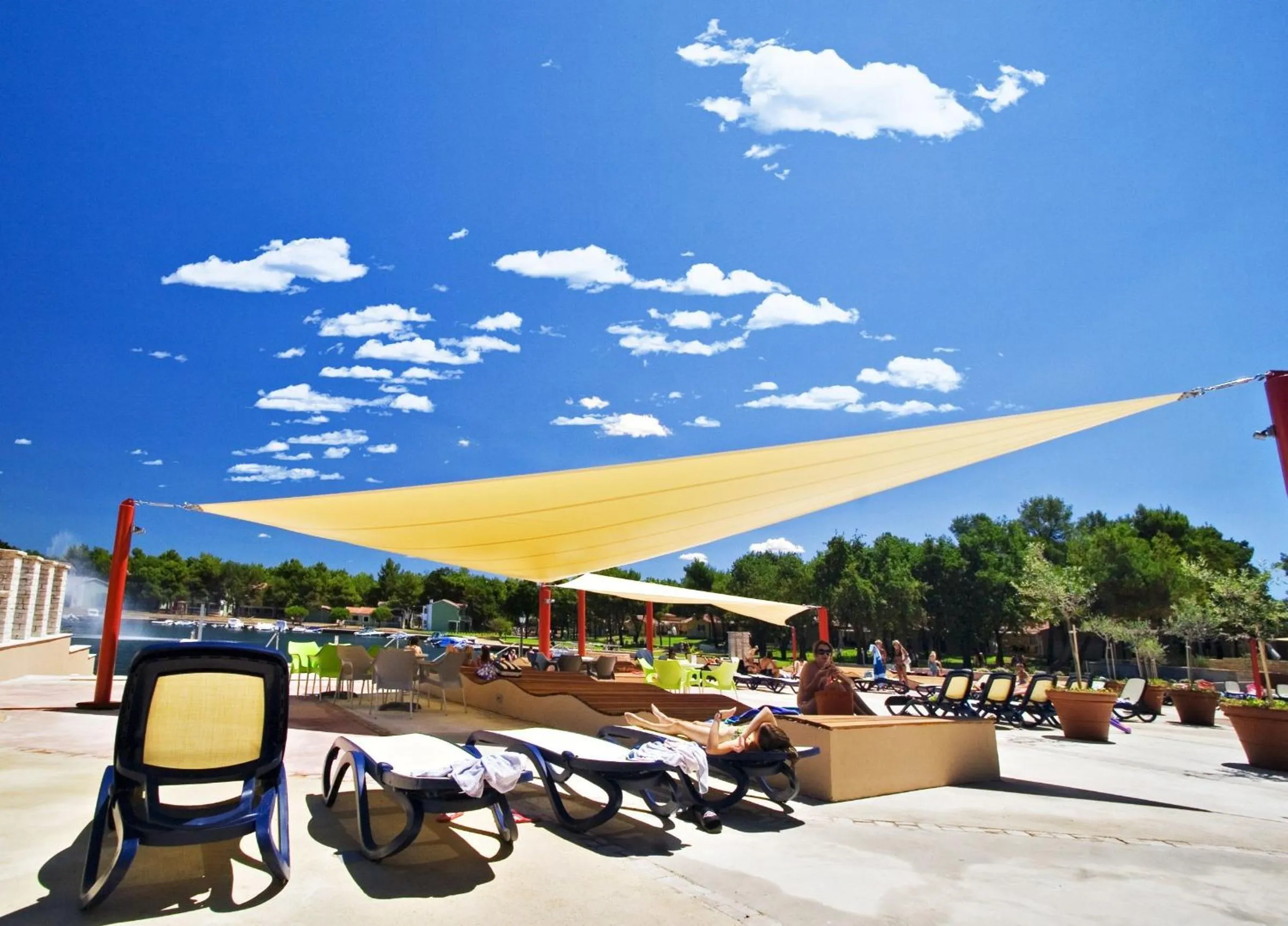 Area and facilities in Apartments Amfora Plava Laguna