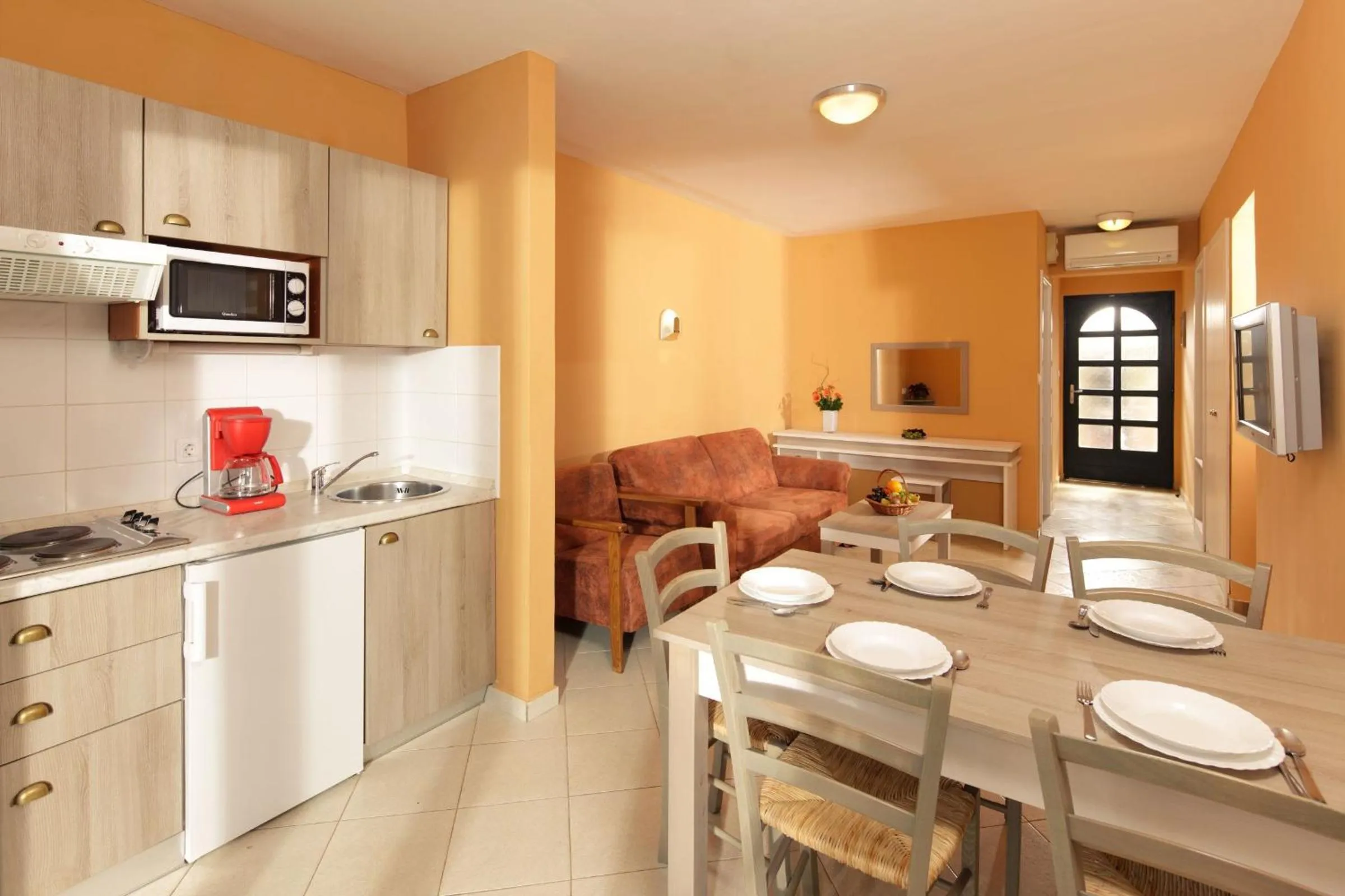 Kitchen or kitchenette in Apartments Amfora Plava Laguna