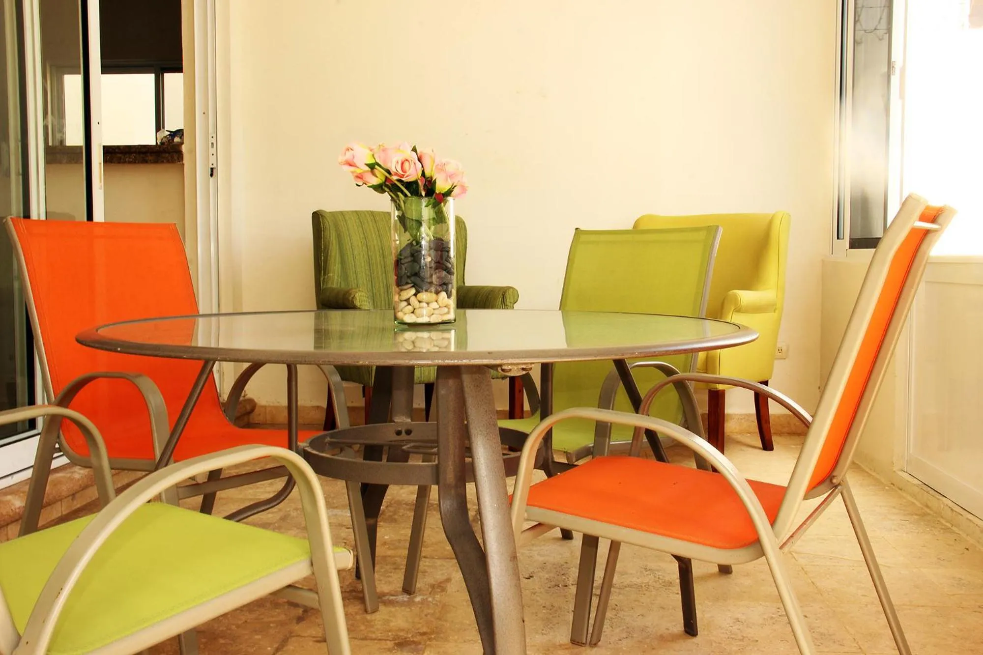 Seating area in AMAXING Cancun Airport