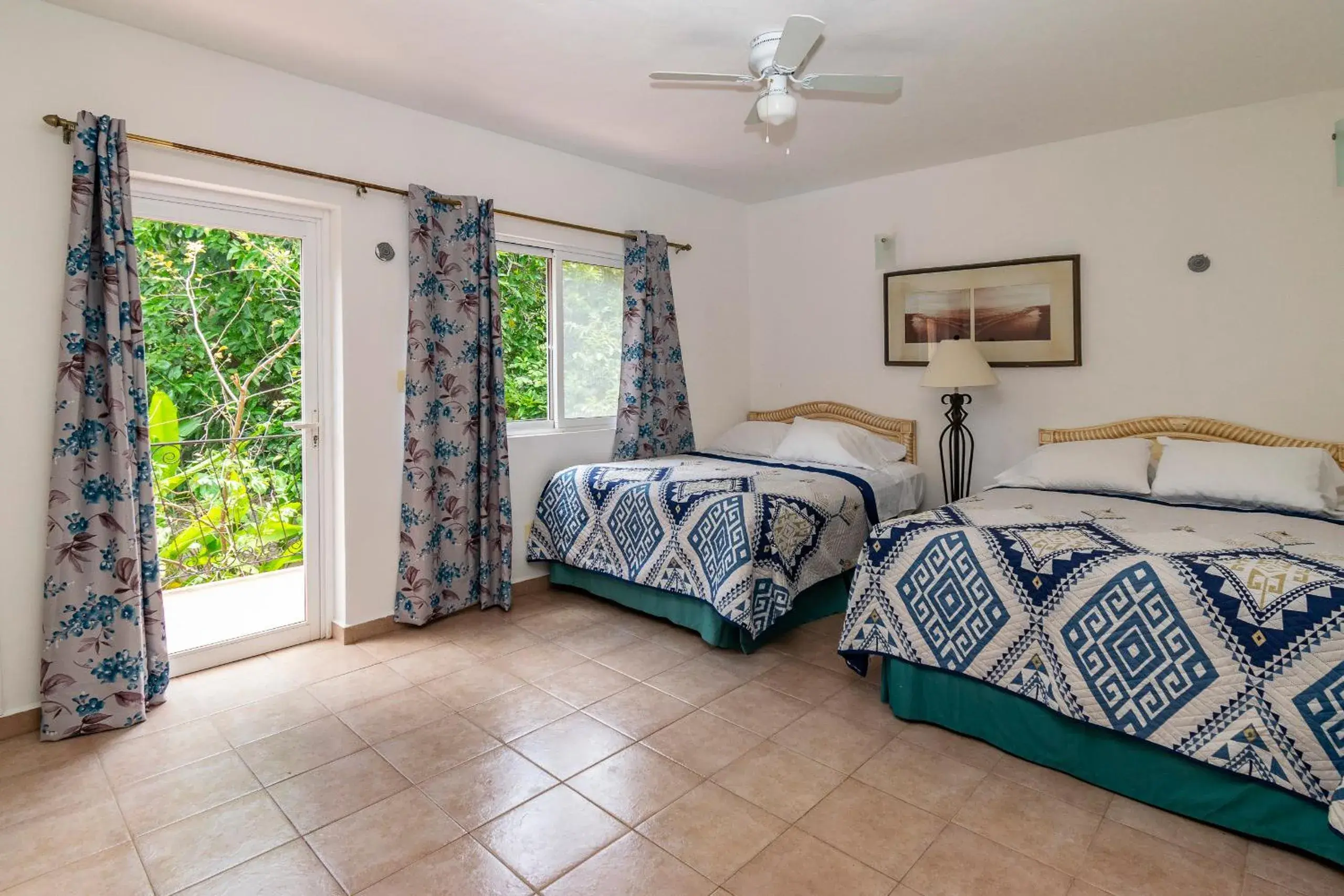 Deluxe Double Room in AMAXING Cancun Airport Deluxe Double Room in AMAXING Cancun Airport