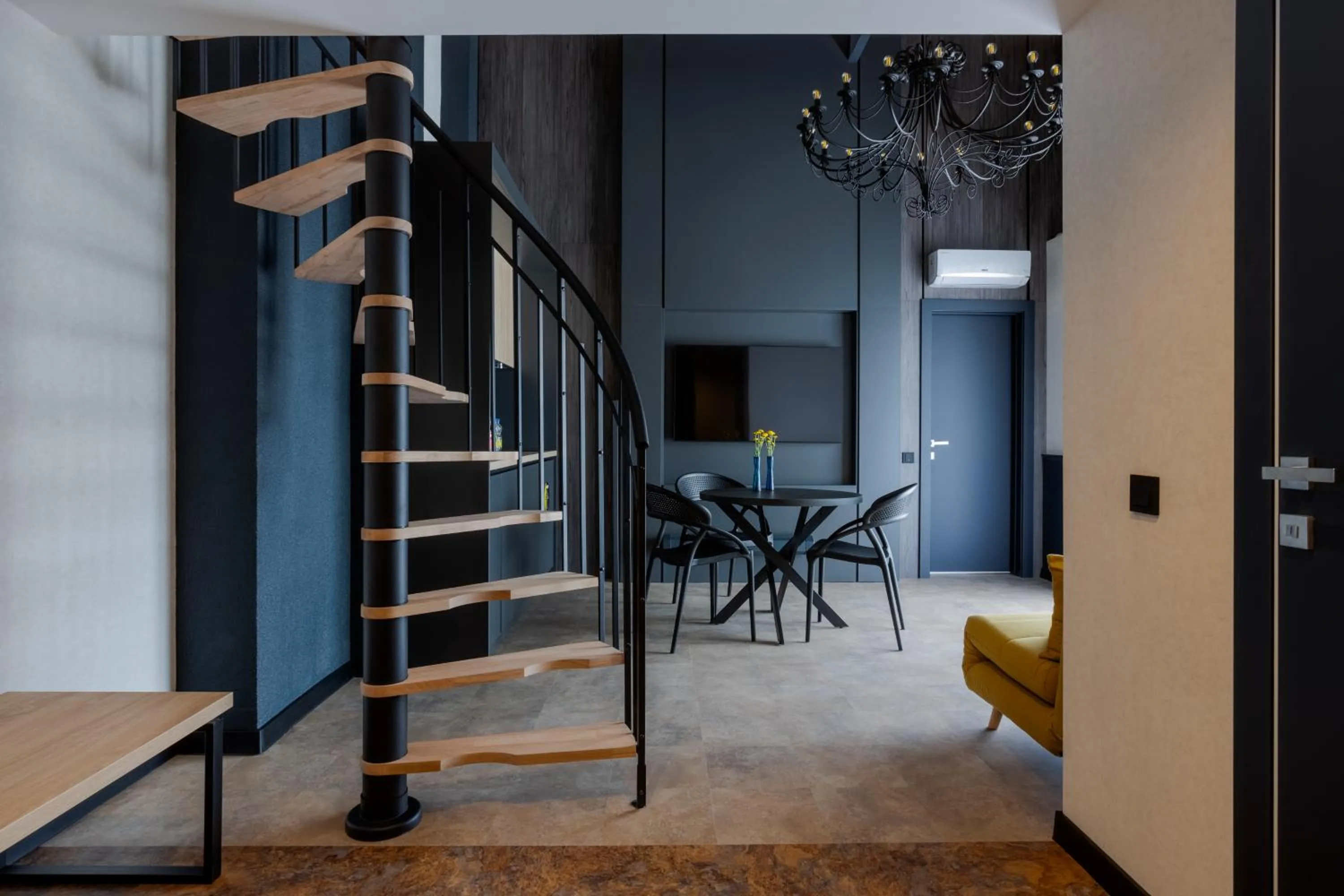 TV and multimedia in Tulip Residence & Spa Hotel