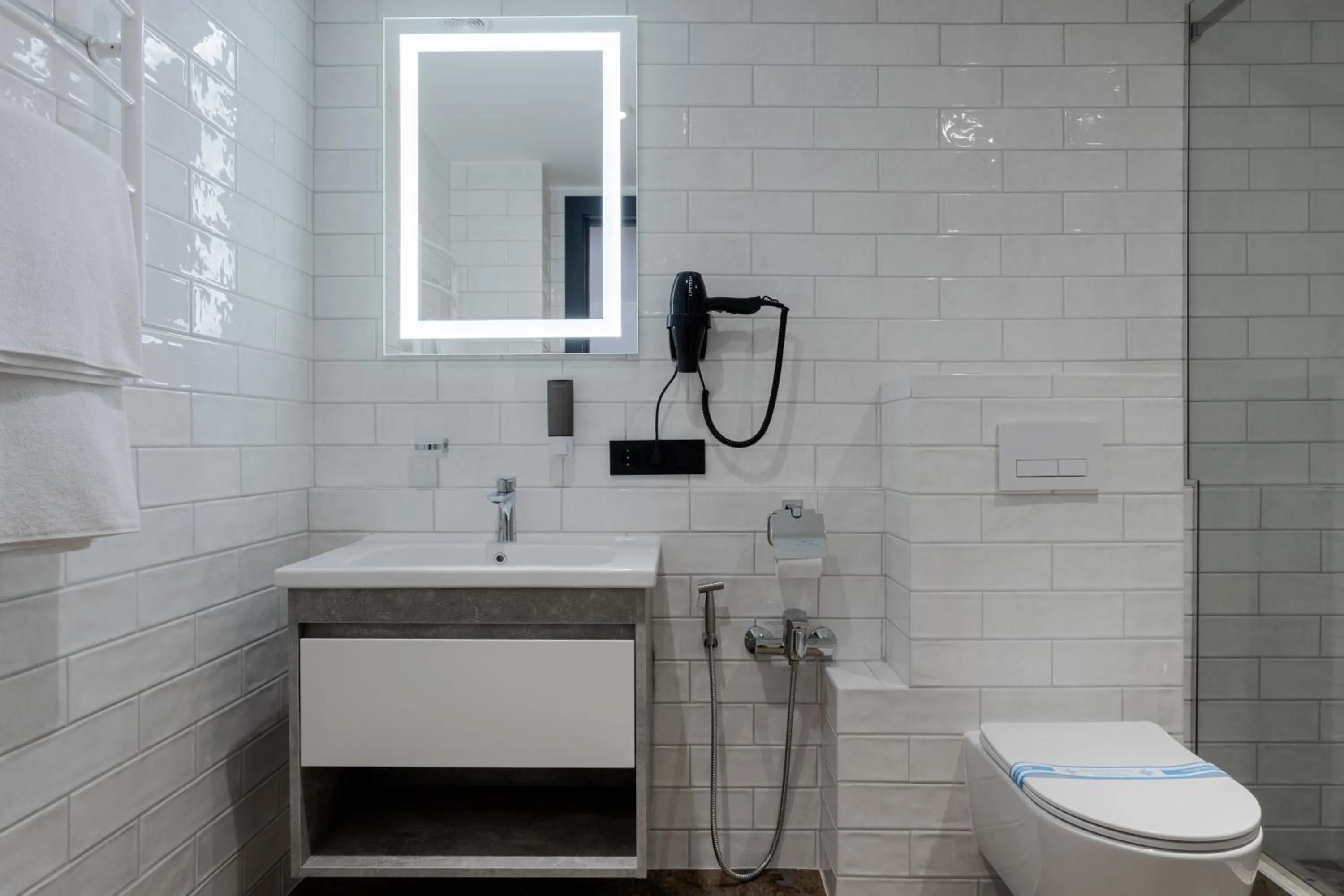 Toilet in Tulip Residence & Spa Hotel