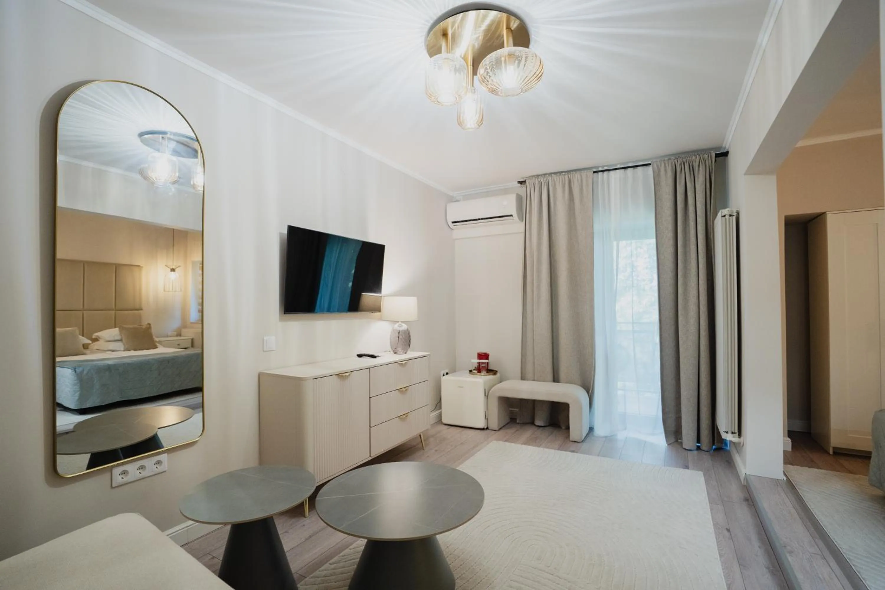 Property building, Bed in Cincis by the Lake