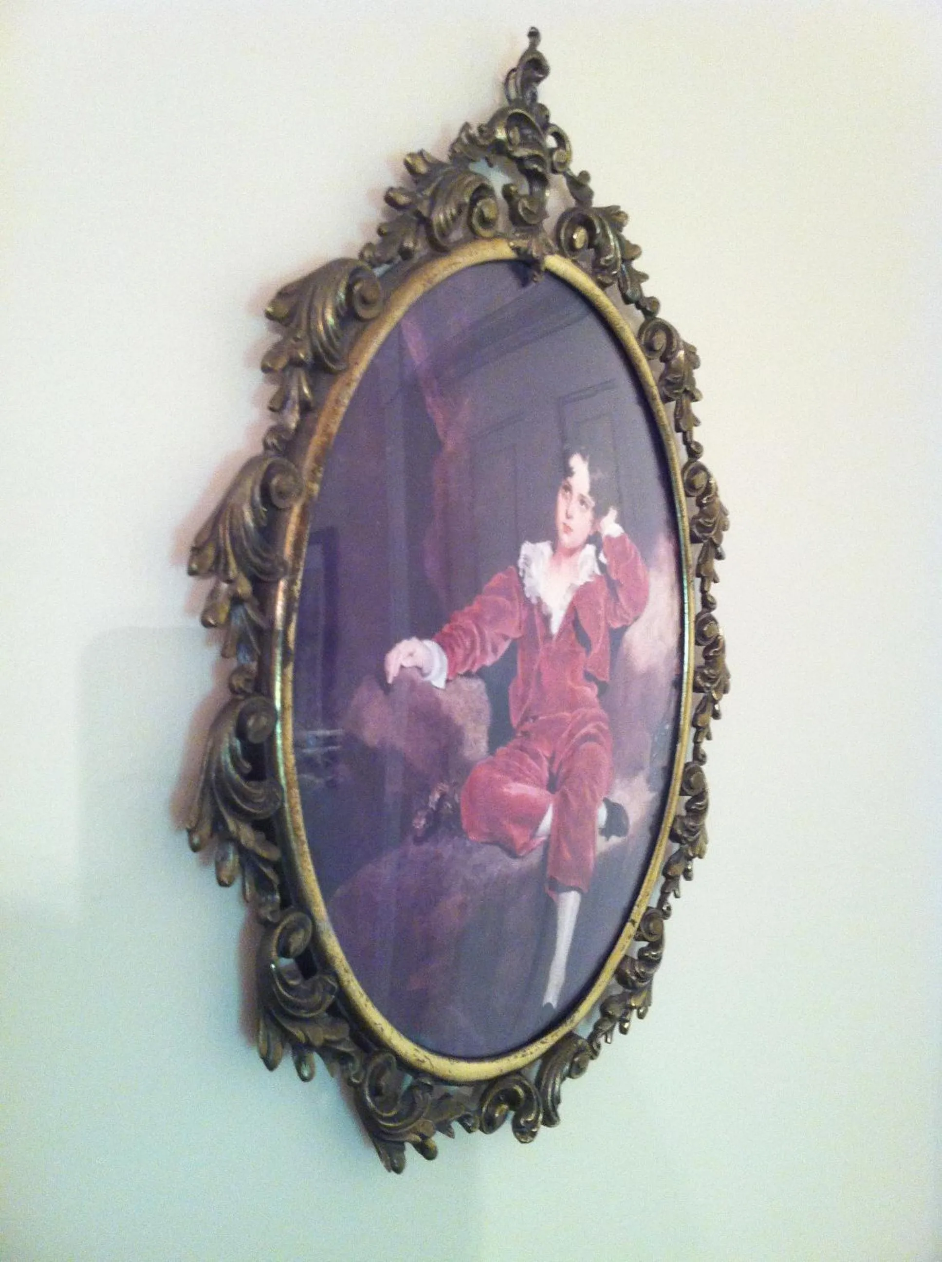 Decorative detail in Sir Edgar House B&B