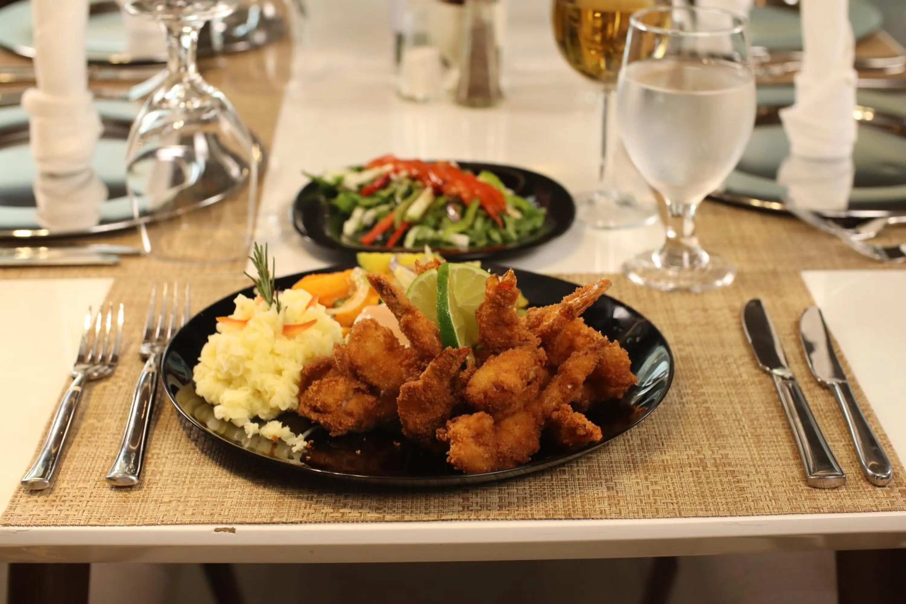 Restaurant/places to eat in Hotel Agualcas