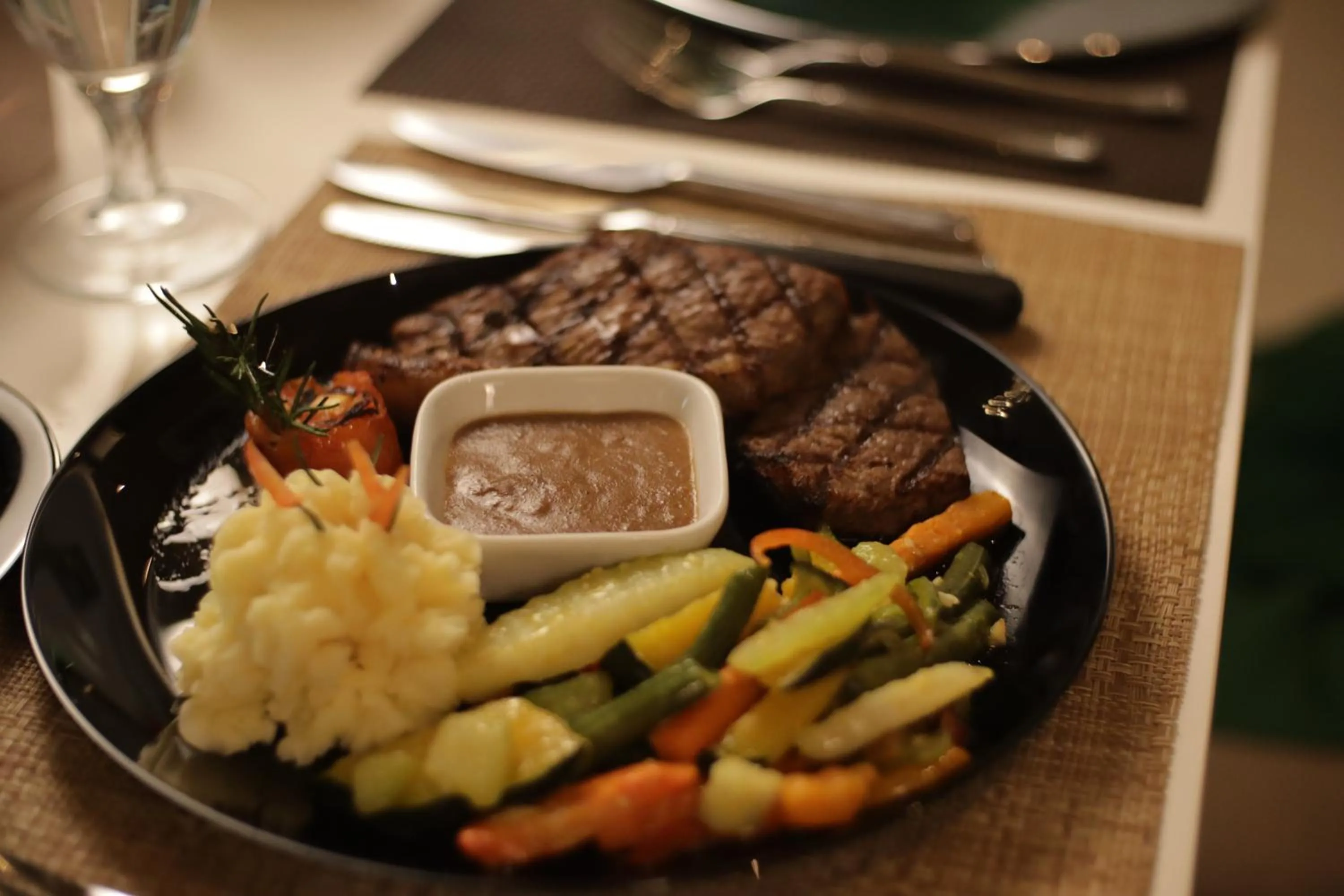 Restaurant/places to eat in Hotel Agualcas